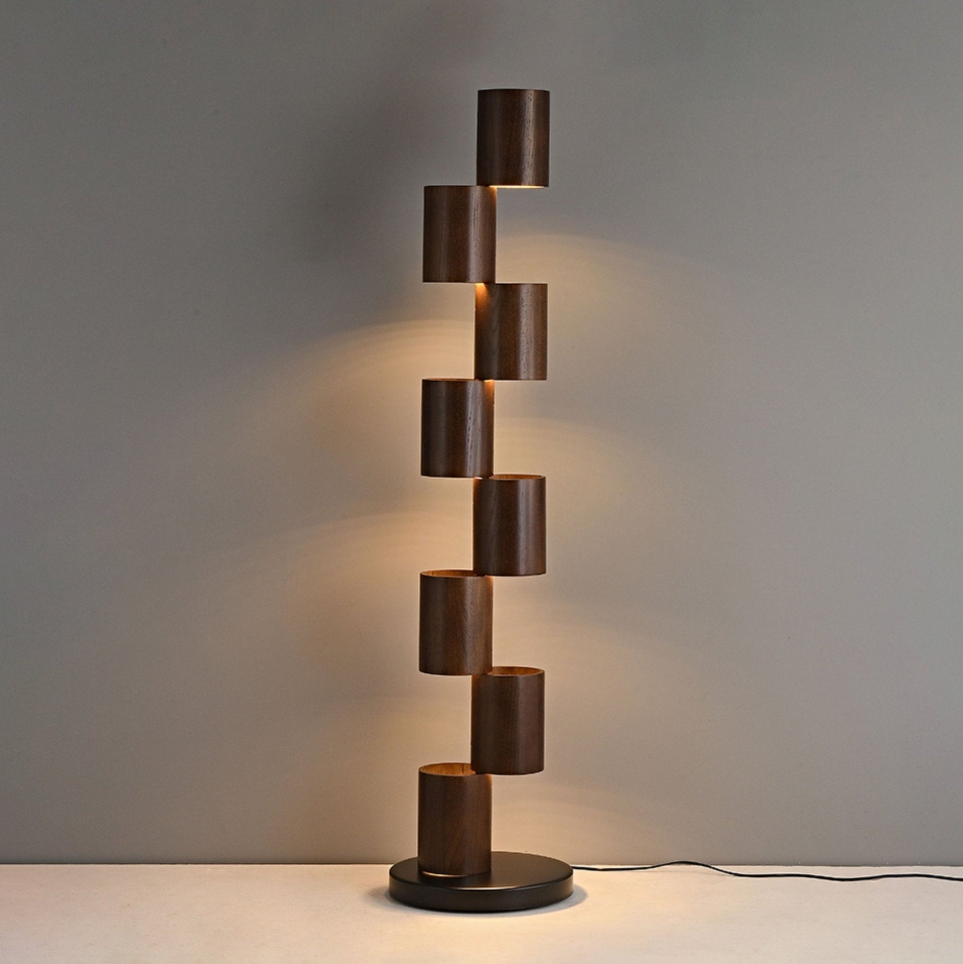 Stacked Wood Tower Floor Lamp - Vakkerlight