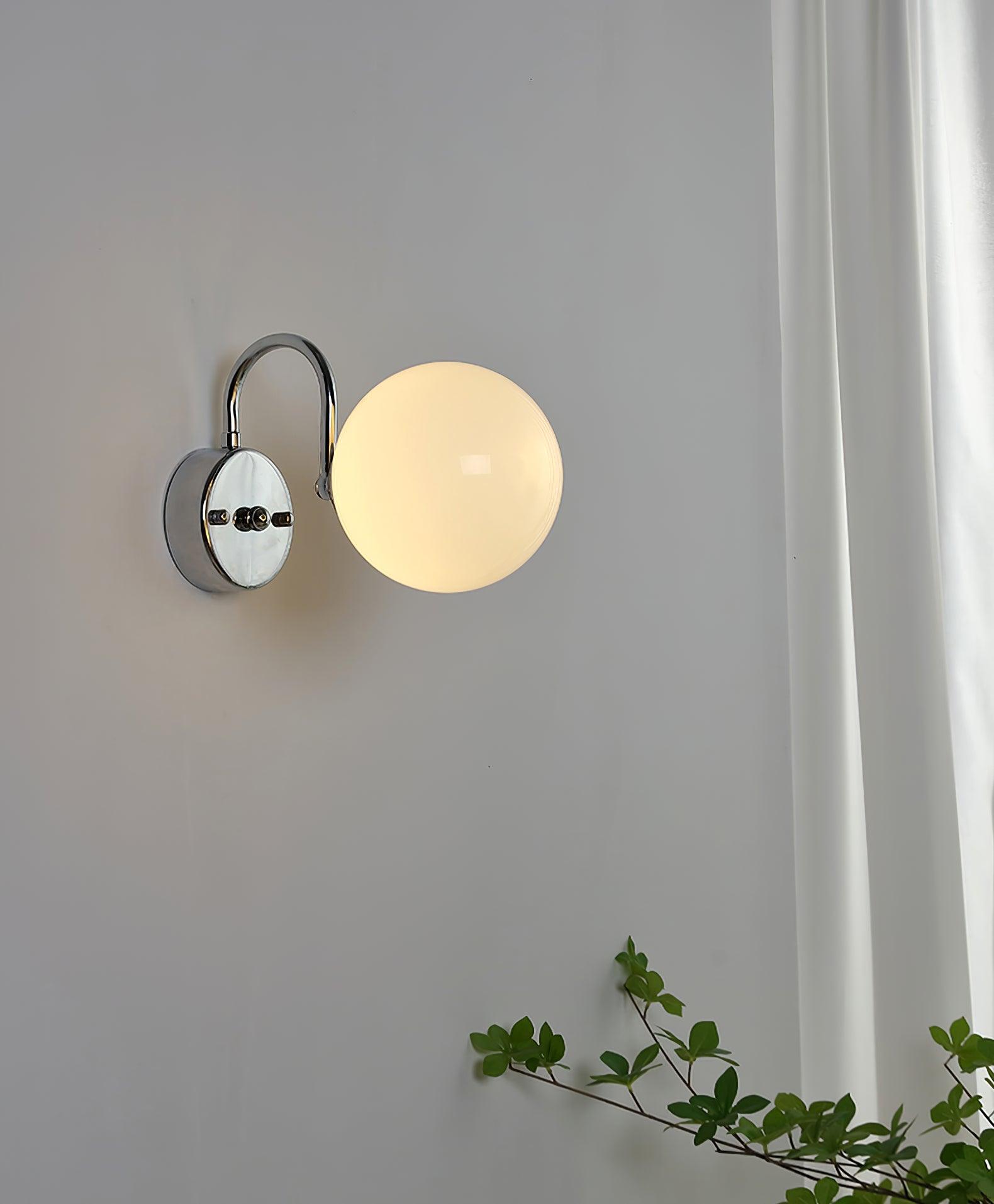 Staggered Glass Sconce - Blowlighting