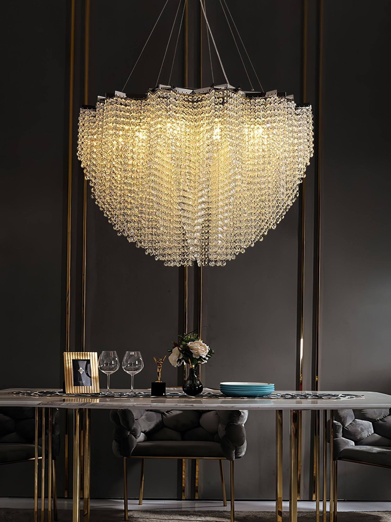 Zashayra Crystal Column Chandelier - Blowlighting