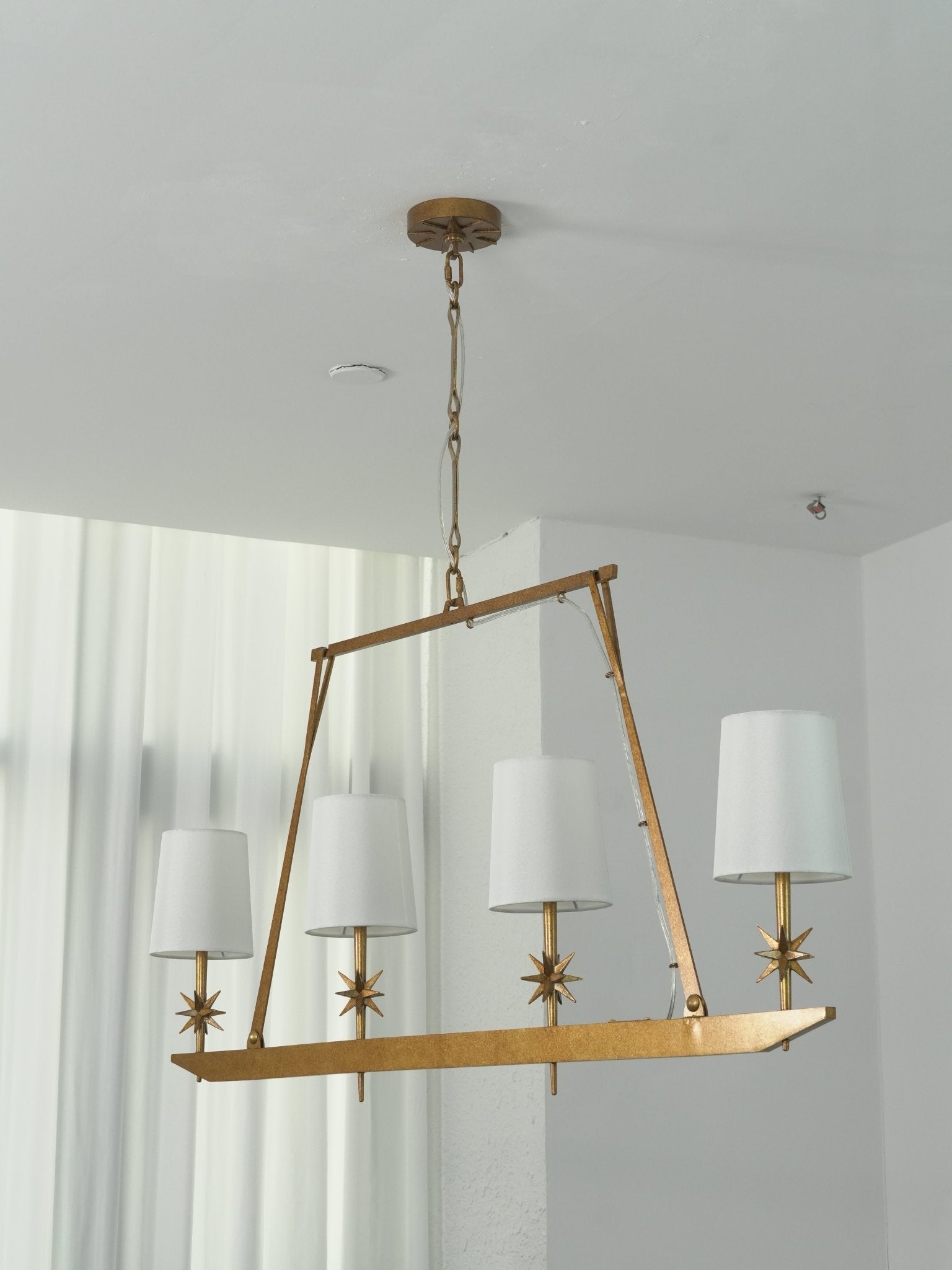 Stellar Frame Linear Chandelier - Vakkerlight