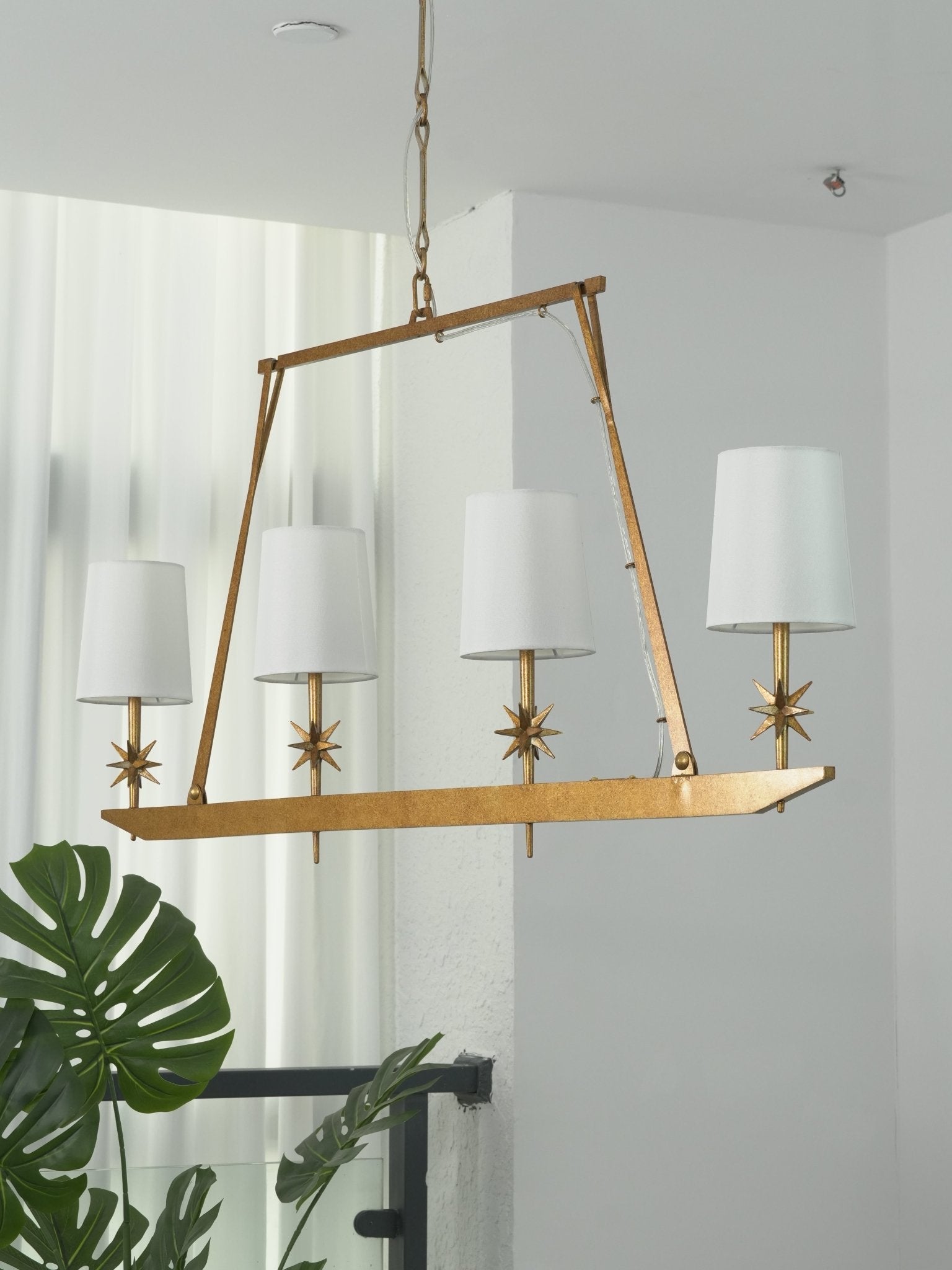 Stellar Frame Linear Chandelier - Vakkerlight