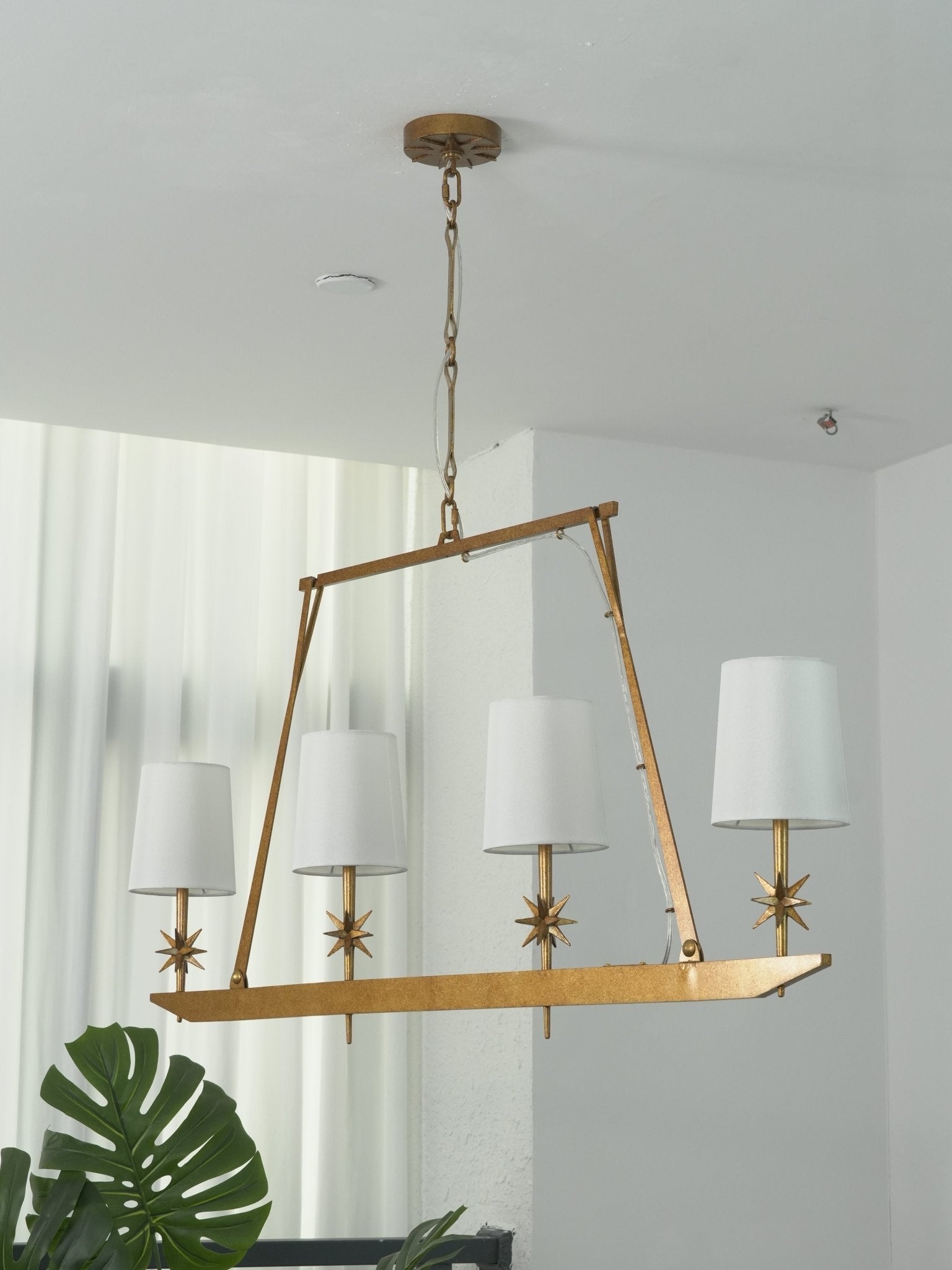 Stellar Frame Linear Chandelier - Vakkerlight