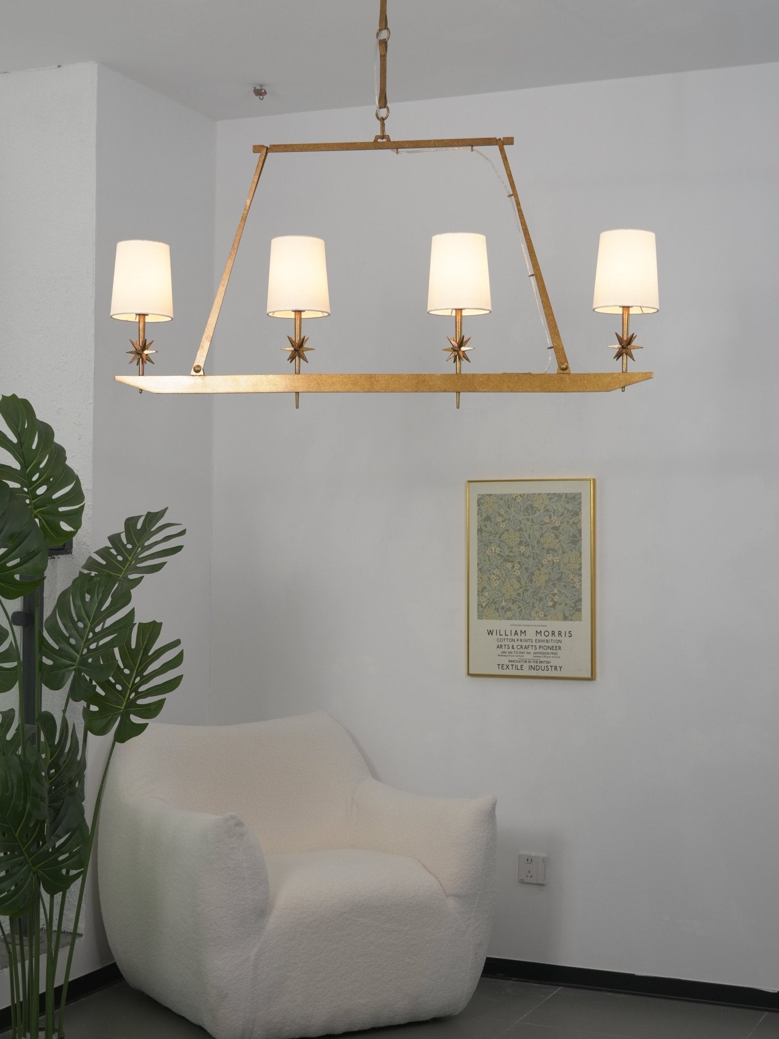 Stellar Frame Linear Chandelier - Vakkerlight