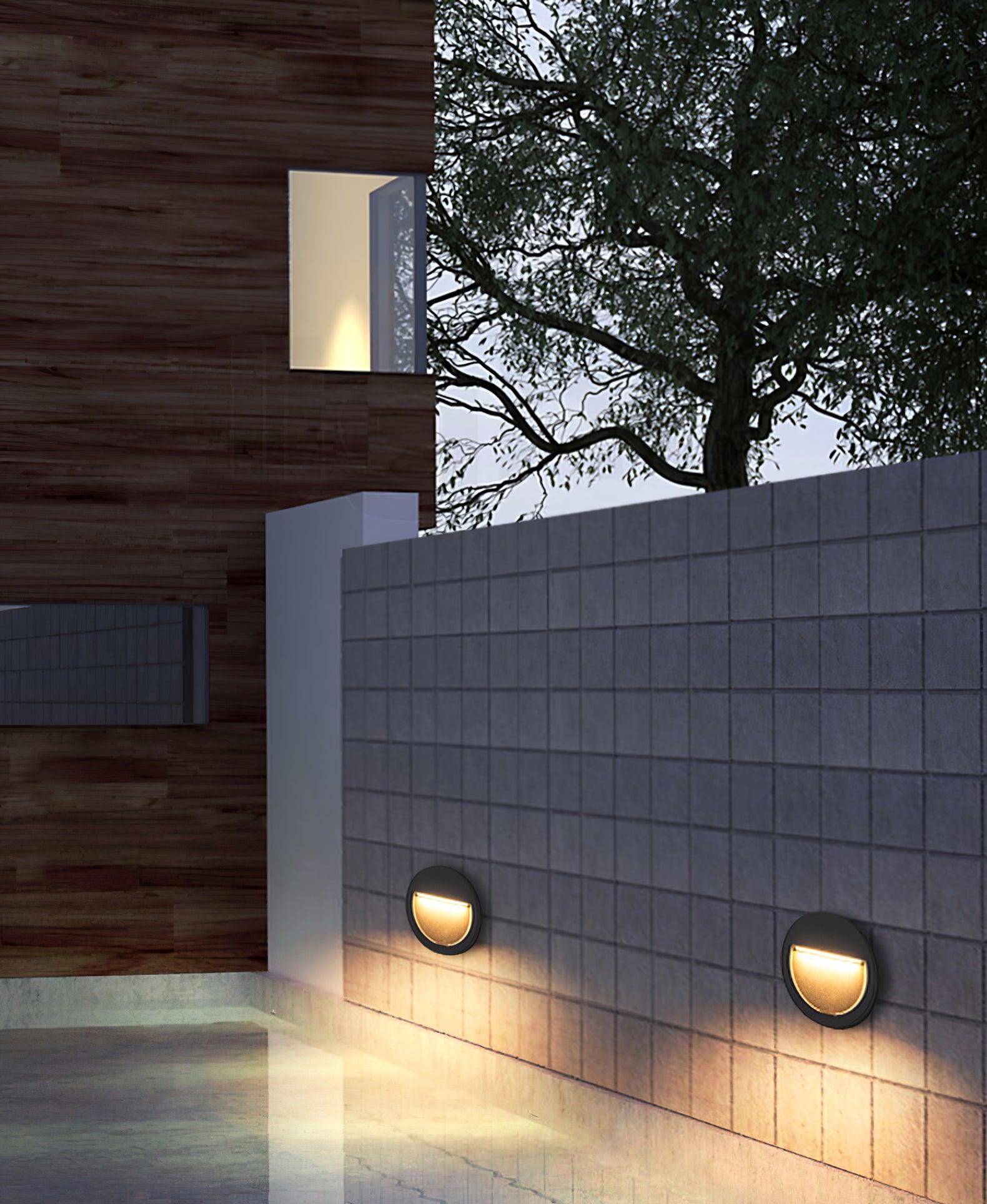 Step And Wall Light - Blowlighting