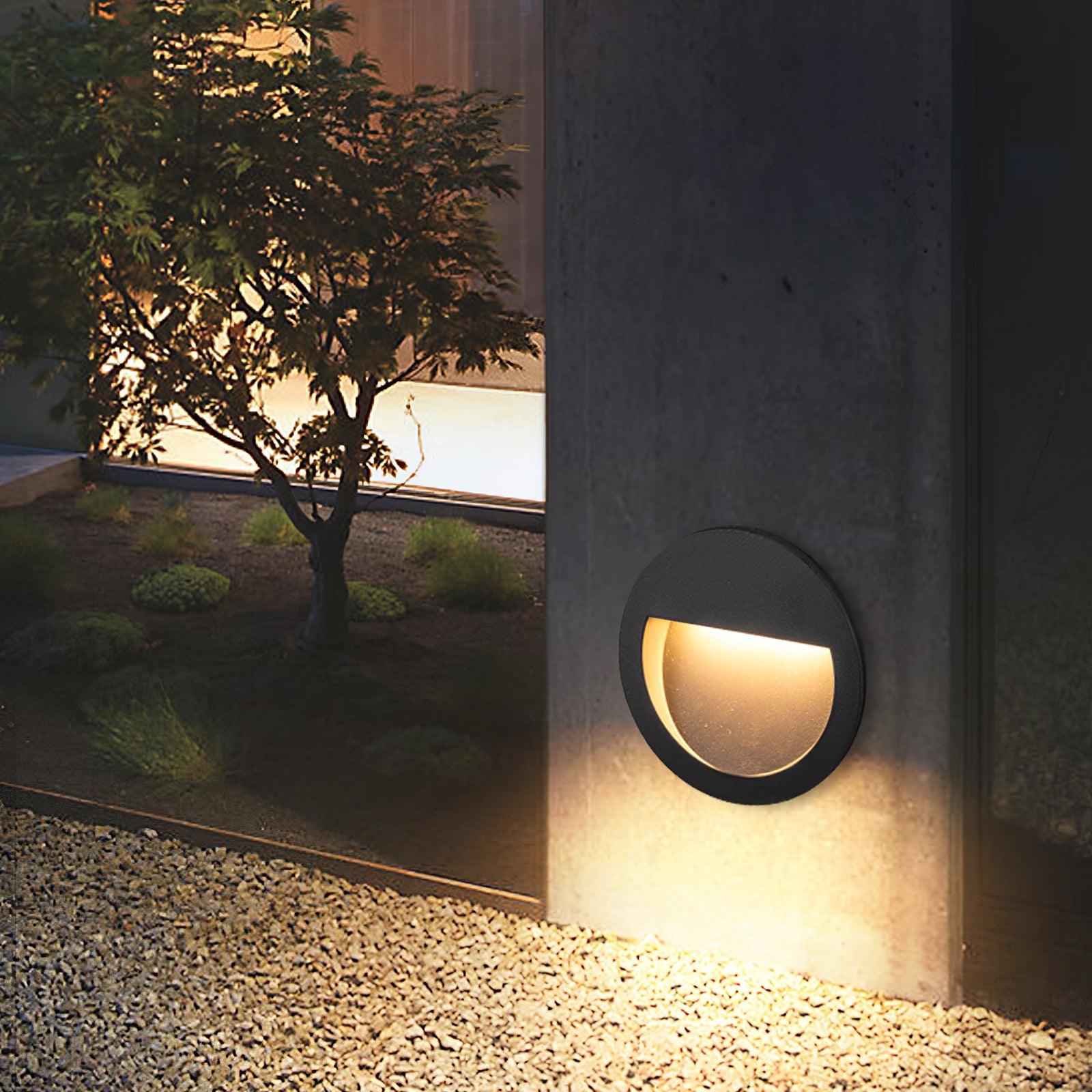 Step And Wall Light - Blowlighting