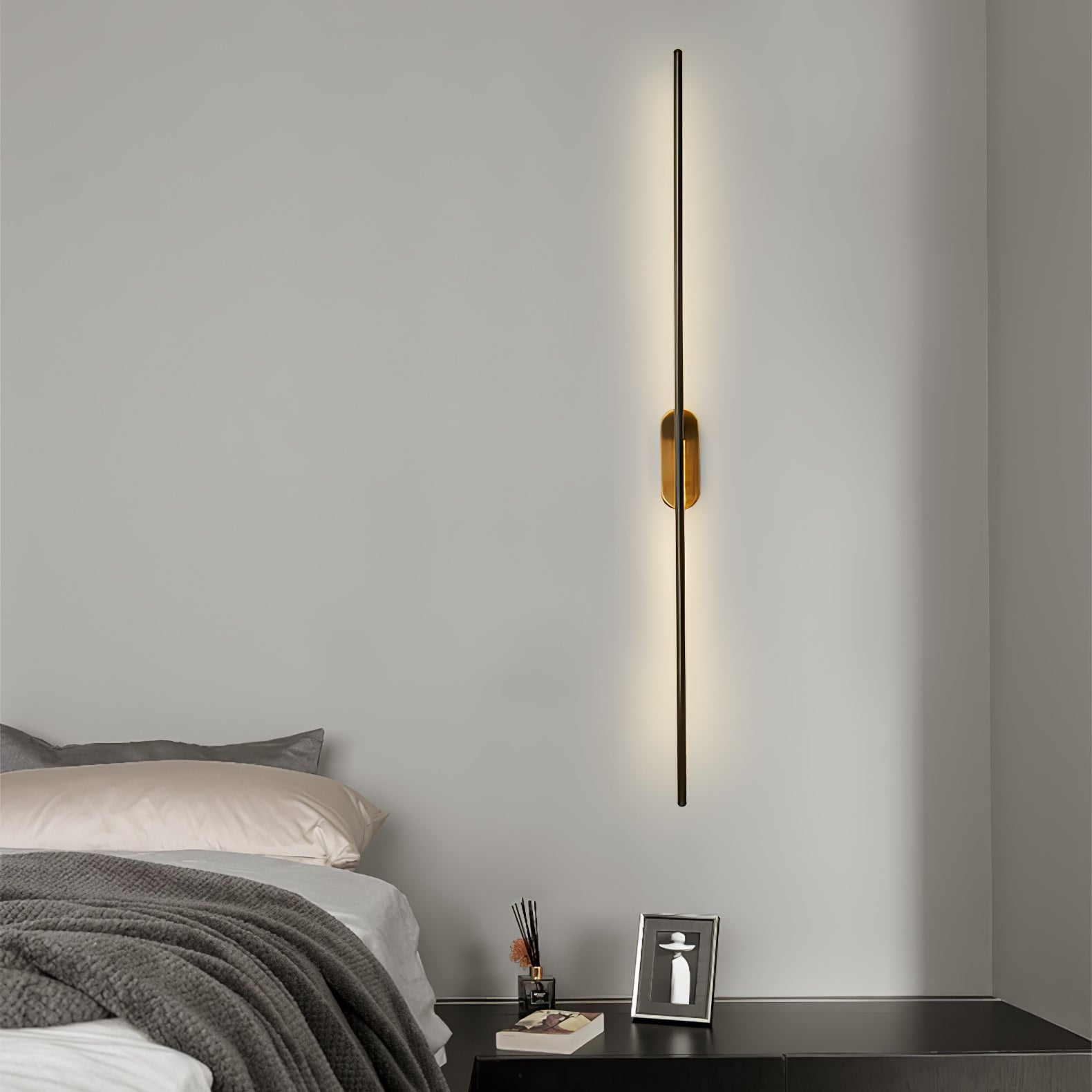 Stick Shaped Sconce - Blowlighting