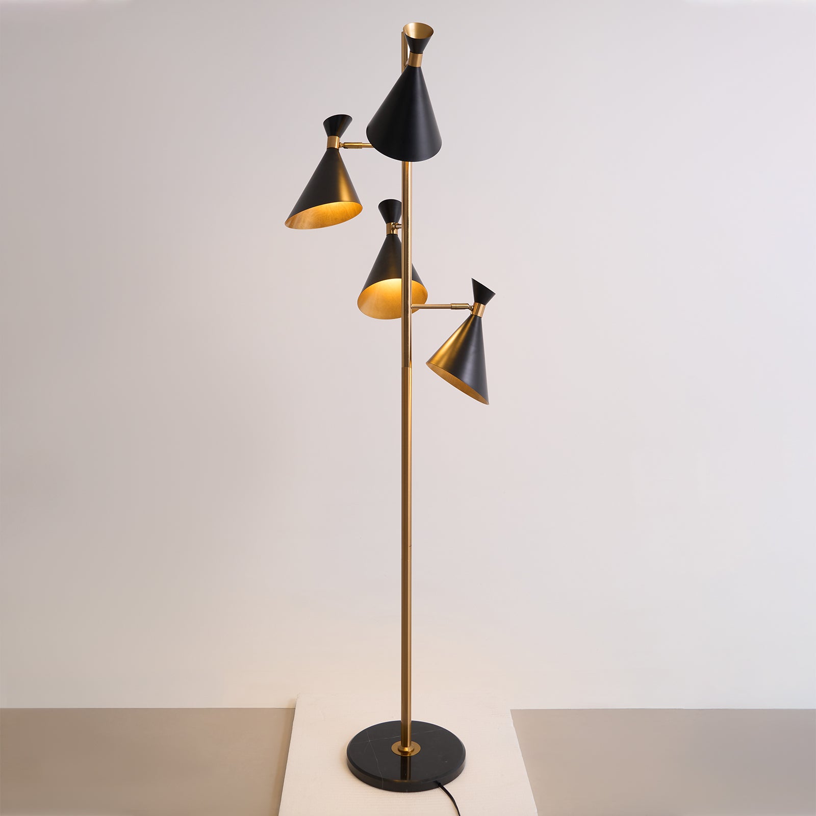 Stilnovo Adjustable Floor Lamp - Blowlighting