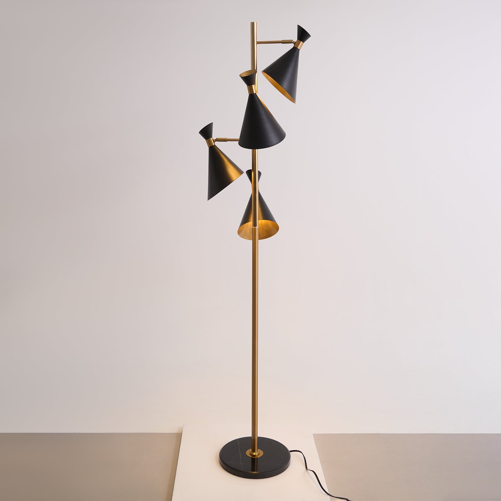 Stilnovo Adjustable Floor Lamp - Blowlighting