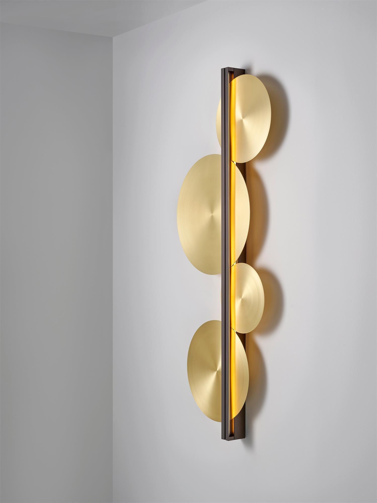 Strate Wall Lamp - Blowlighting