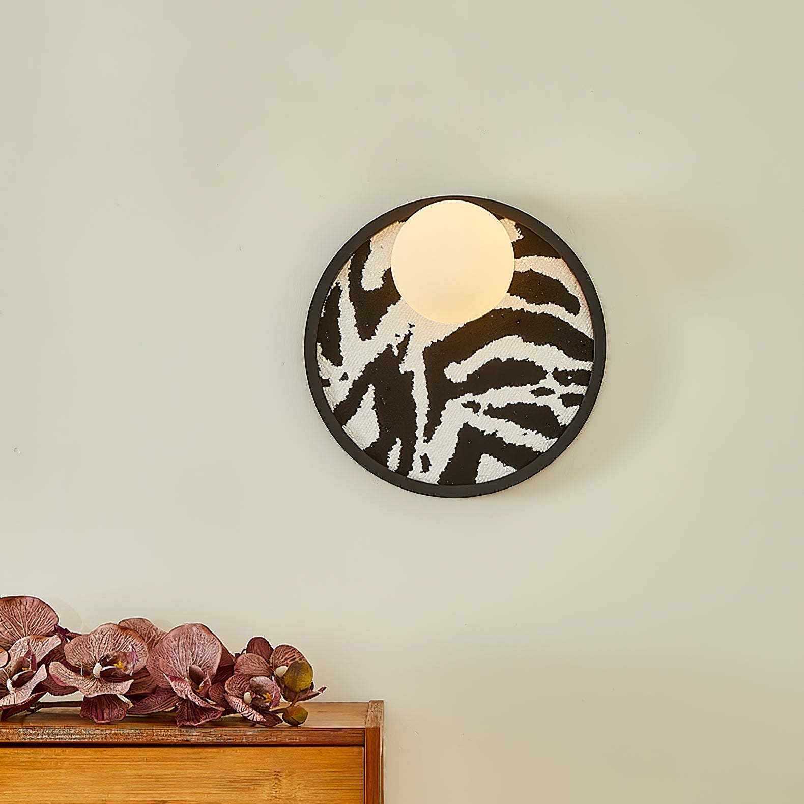 Strato Orbit Wall Light - Blowlighting