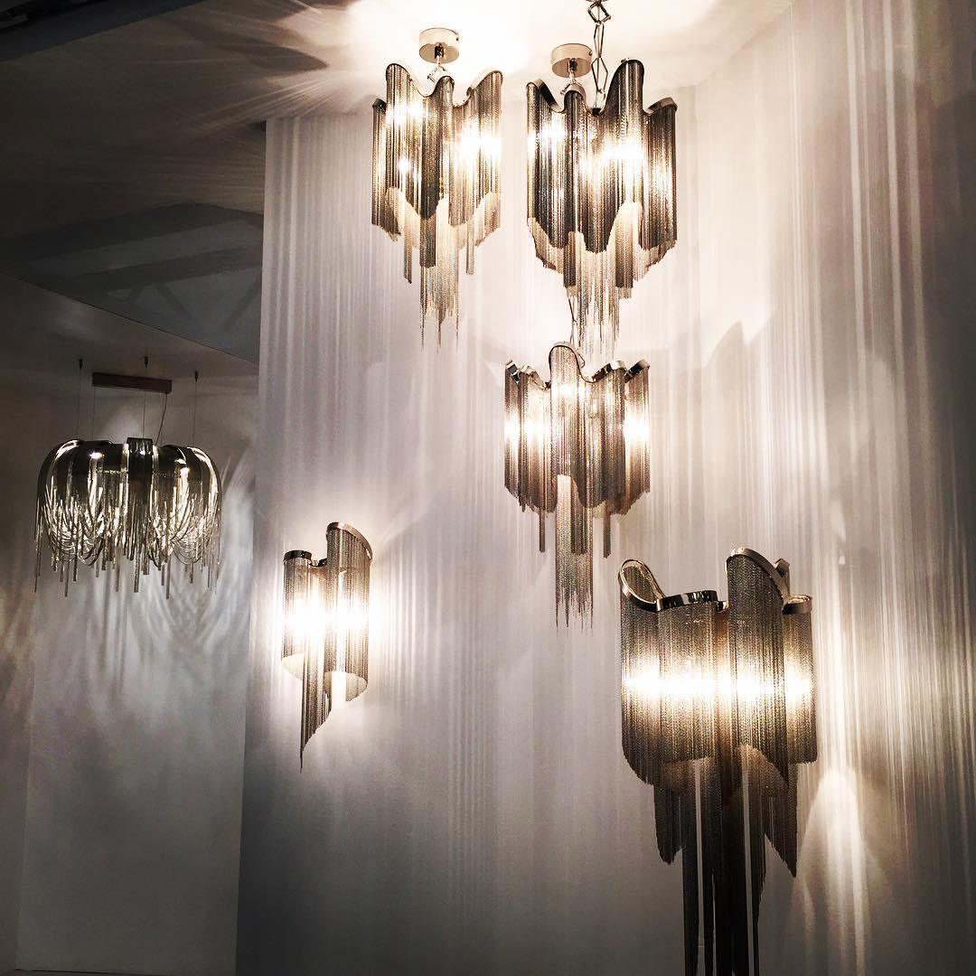 Stream Chain Chandelier - Blowlighting