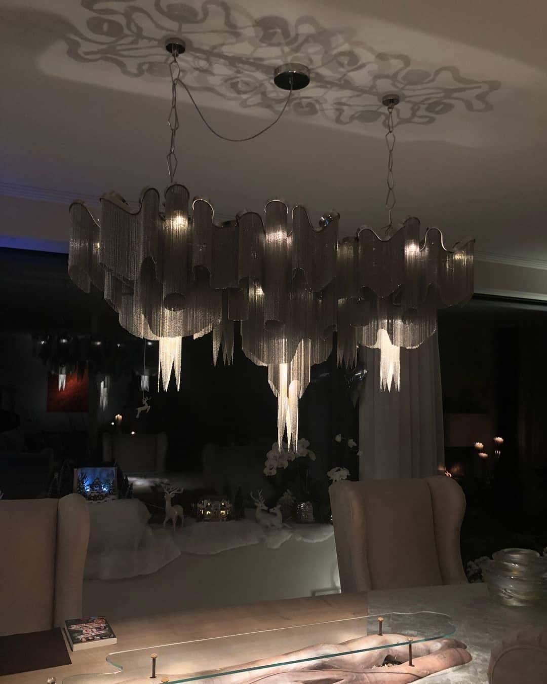 Stream Chain Chandelier - Blowlighting