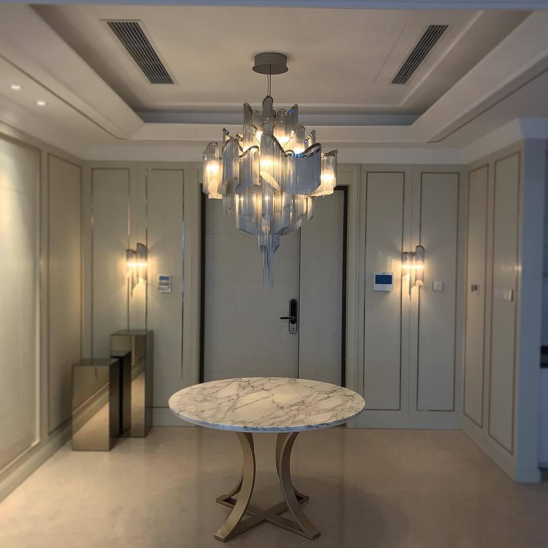 Stream Chain Chandelier - Blowlighting