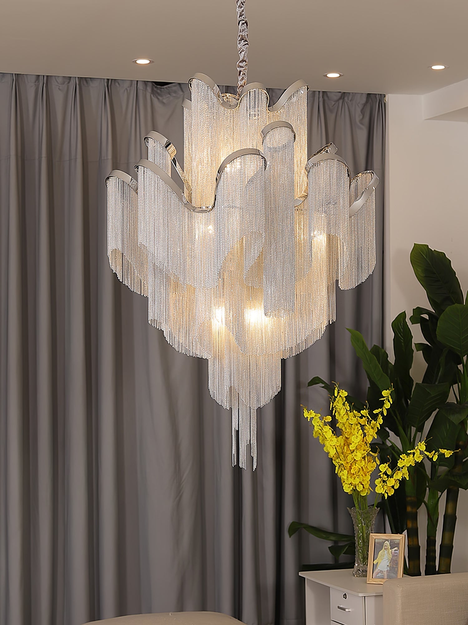 Stream Chain Chandelier - Blowlighting