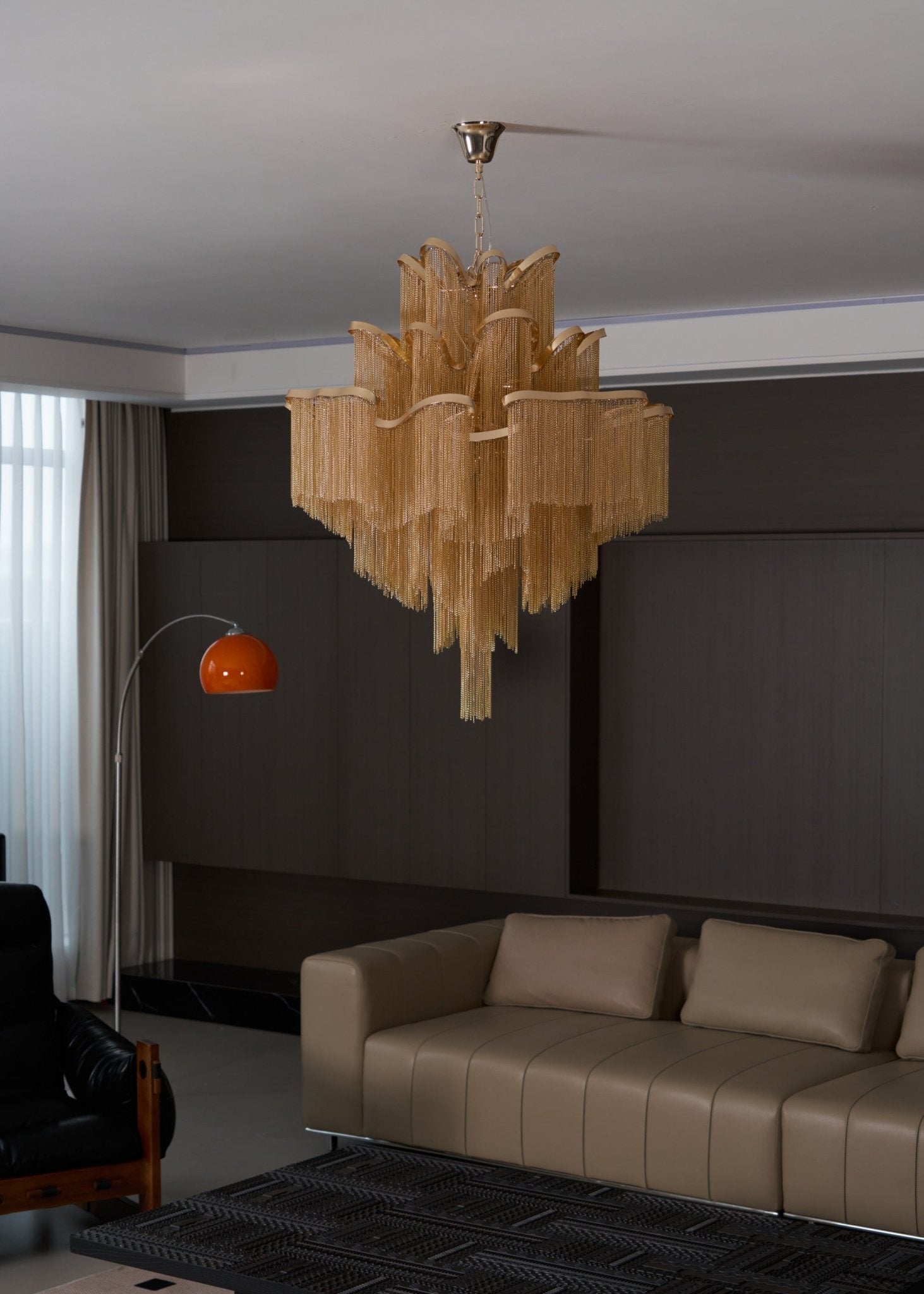 Stream Chain Chandelier - Blowlighting