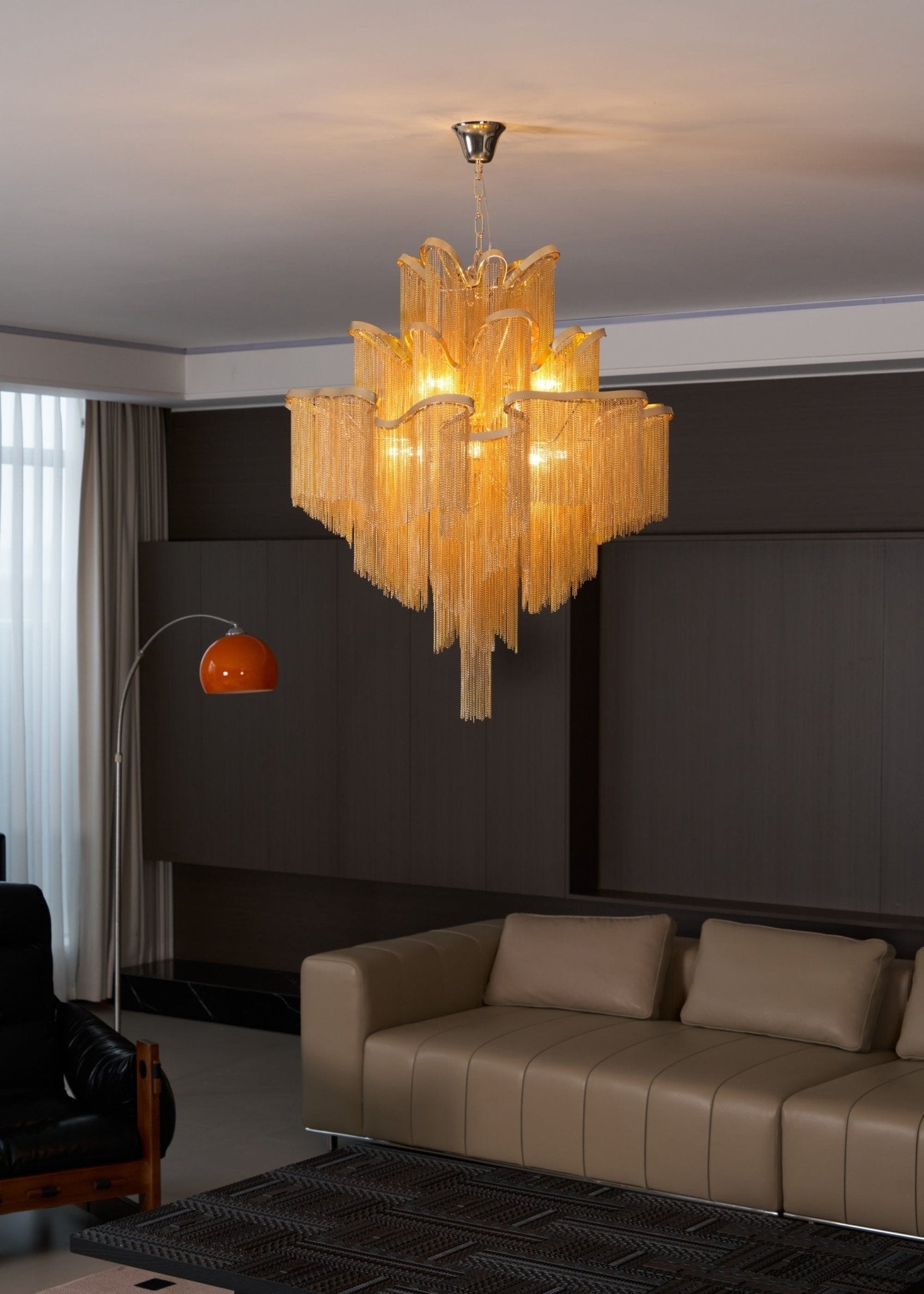 Stream Chain Chandelier - Blowlighting