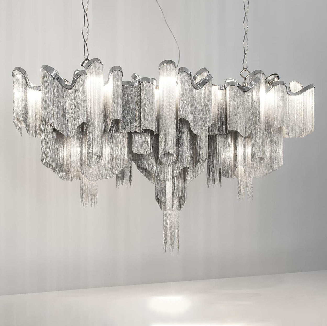 Stream Chain Chandelier - Blowlighting