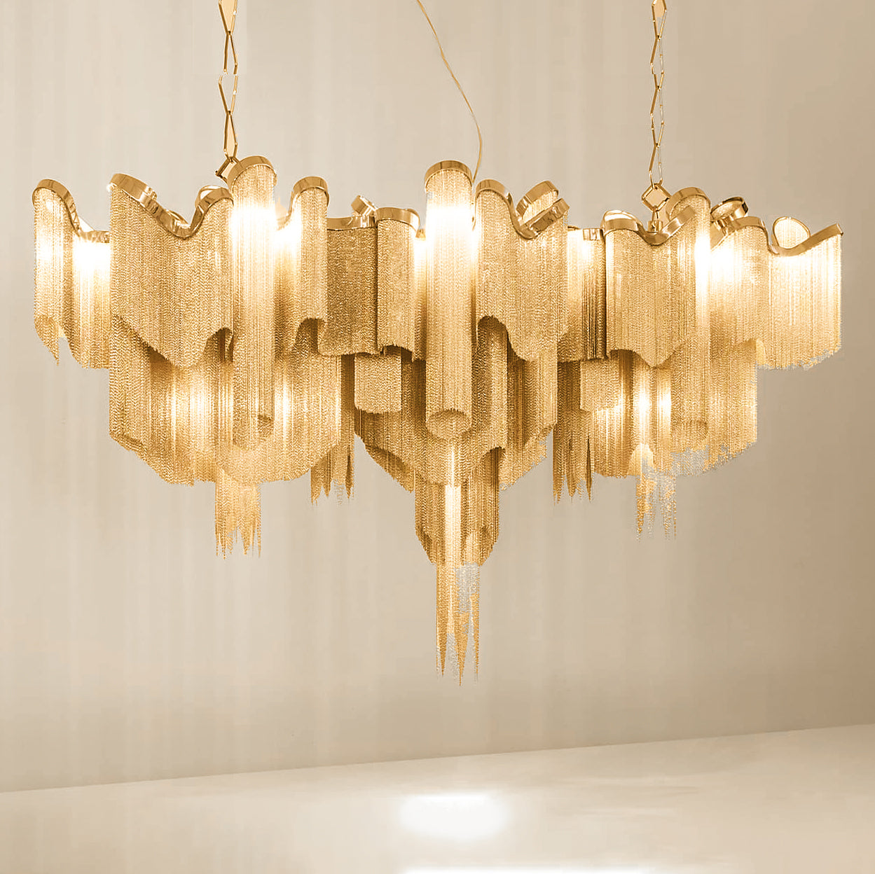 Stream Chain Chandelier - Blowlighting