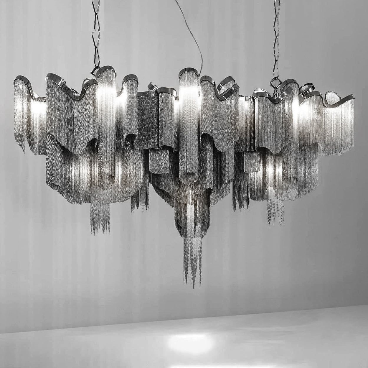 Stream Chain Chandelier - Blowlighting