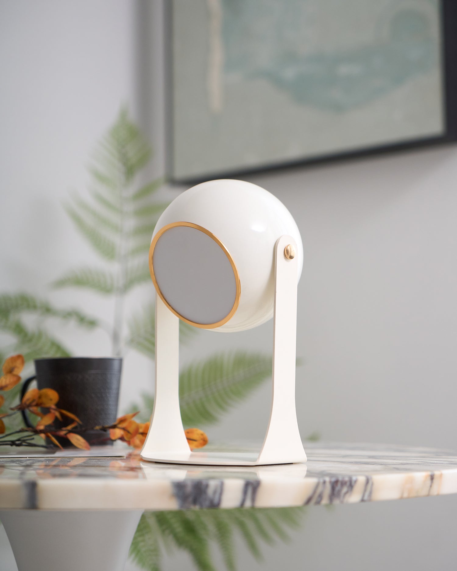 Svejk Table Lamp - Blowlighting