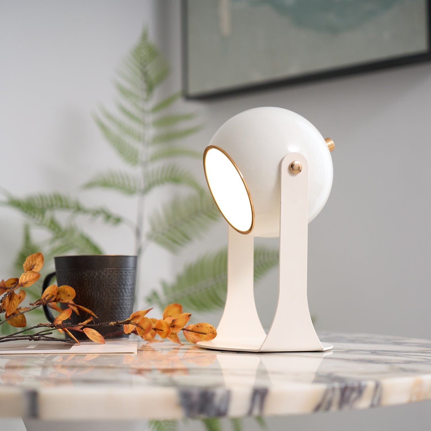 Svejk Table Lamp - Blowlighting