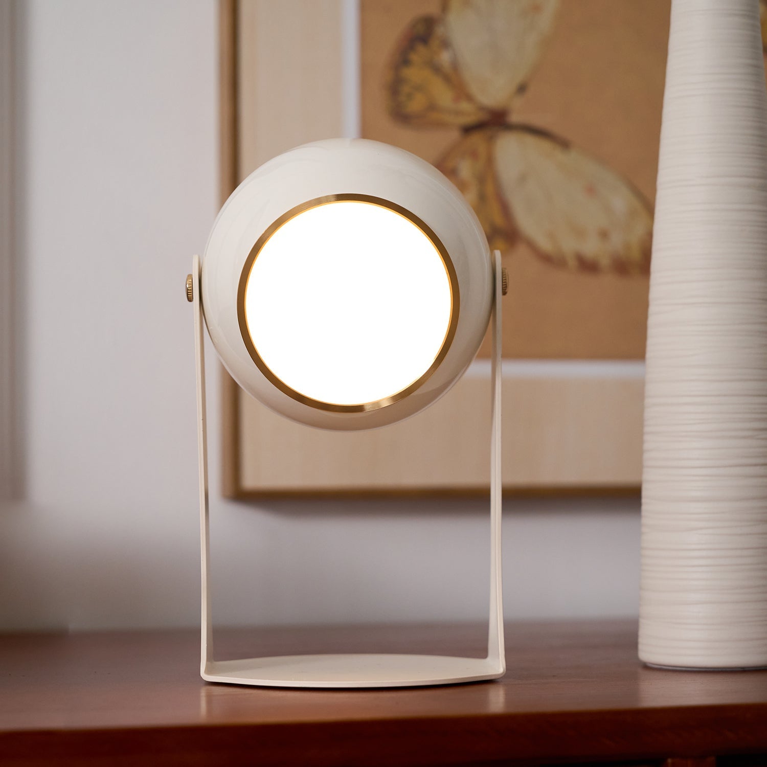 Svejk Table Lamp - Blowlighting