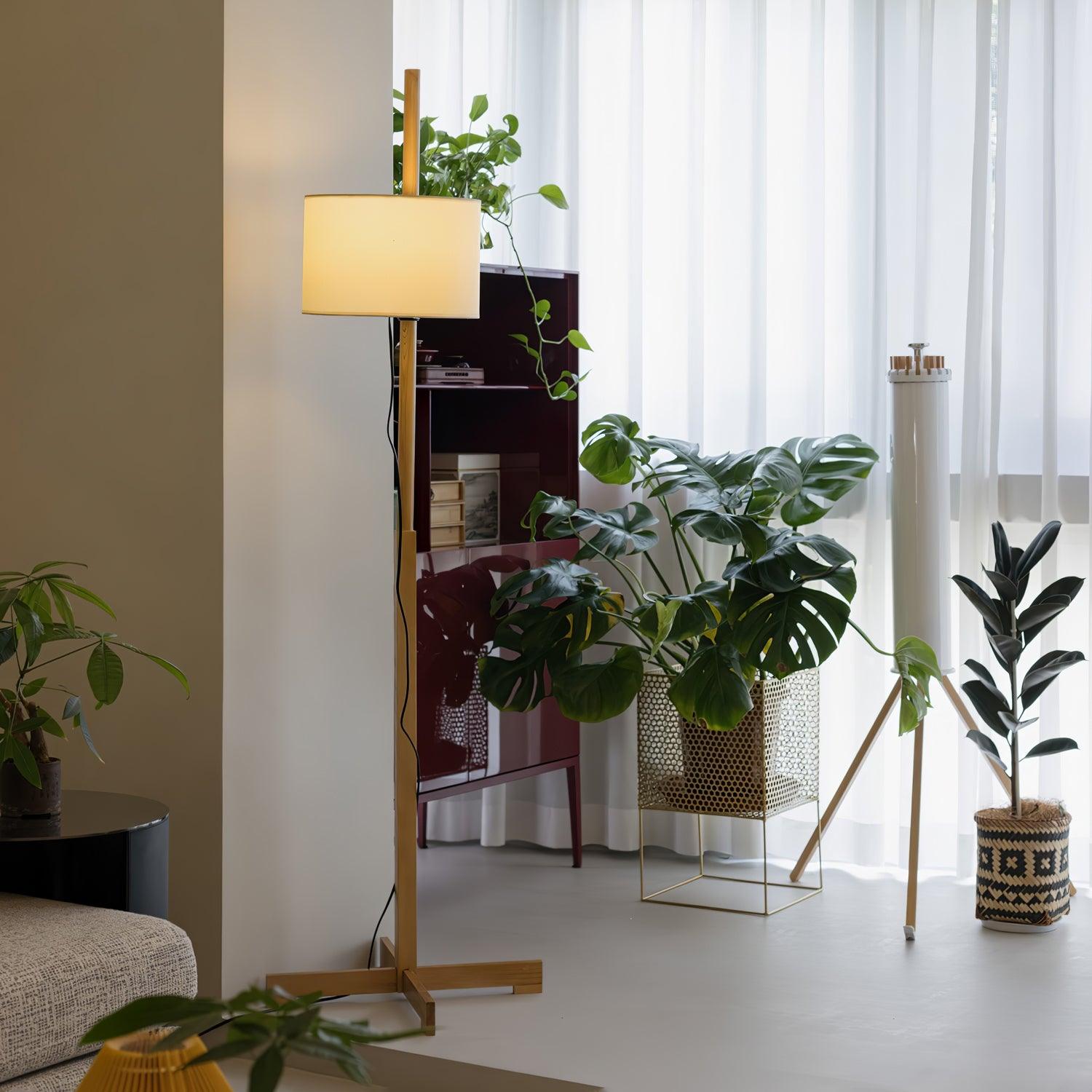 Svelte Silhouette Floor Lamp - Blowlighting