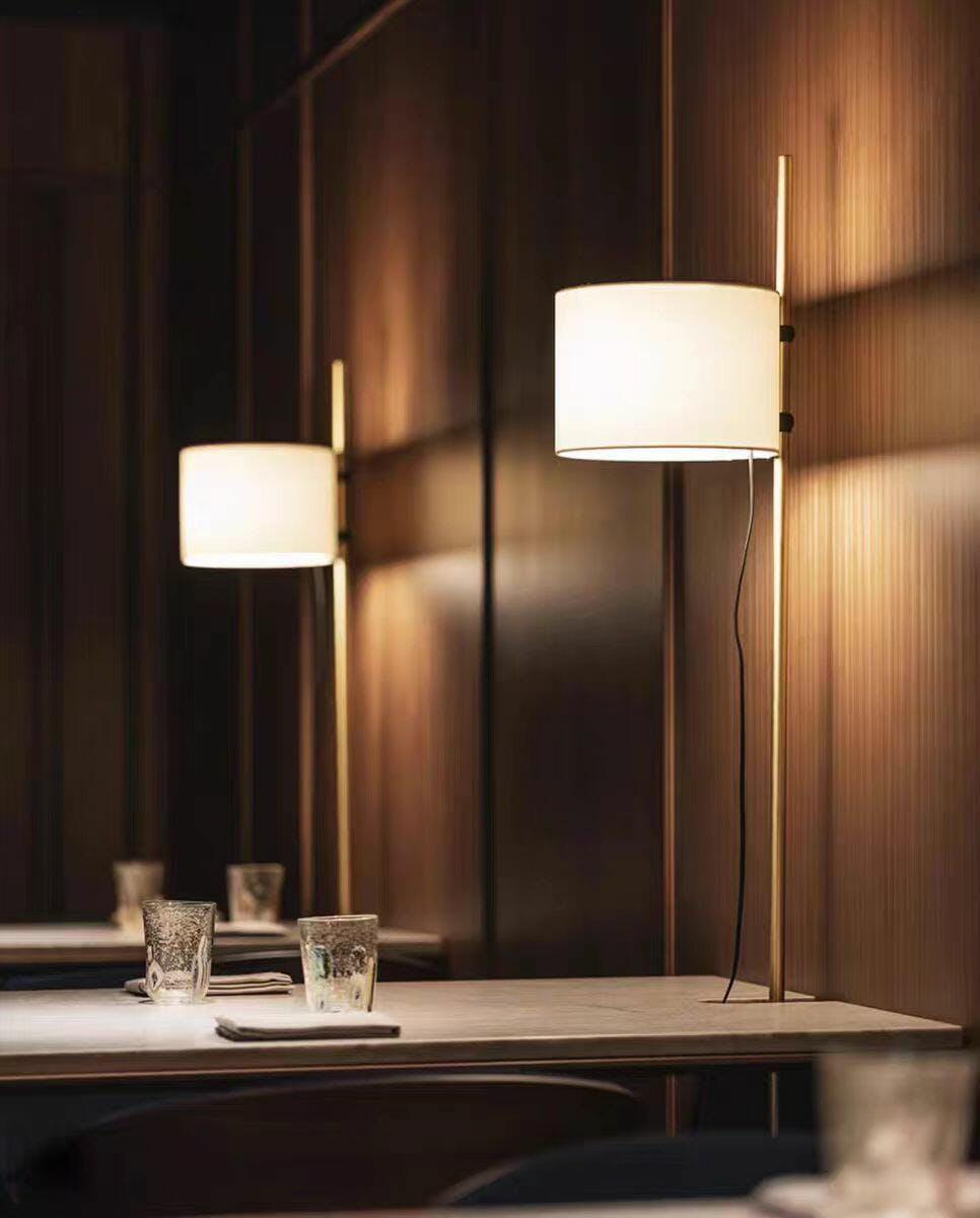 Svelte Silhouette Floor Lamp - Blowlighting