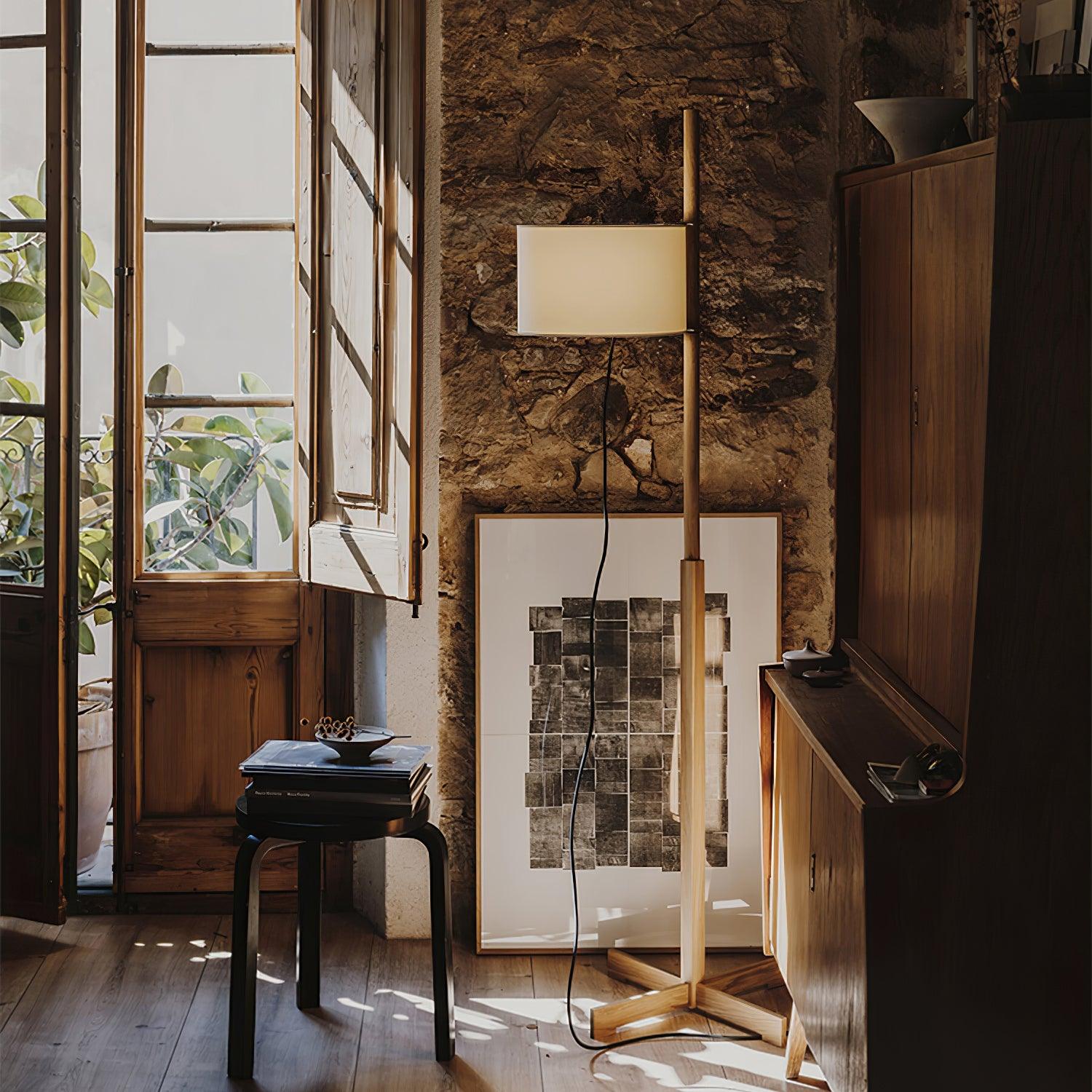 Svelte Silhouette Floor Lamp - Blowlighting