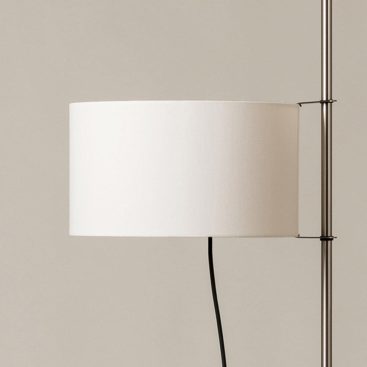 Svelte Silhouette Floor Lamp - Blowlighting