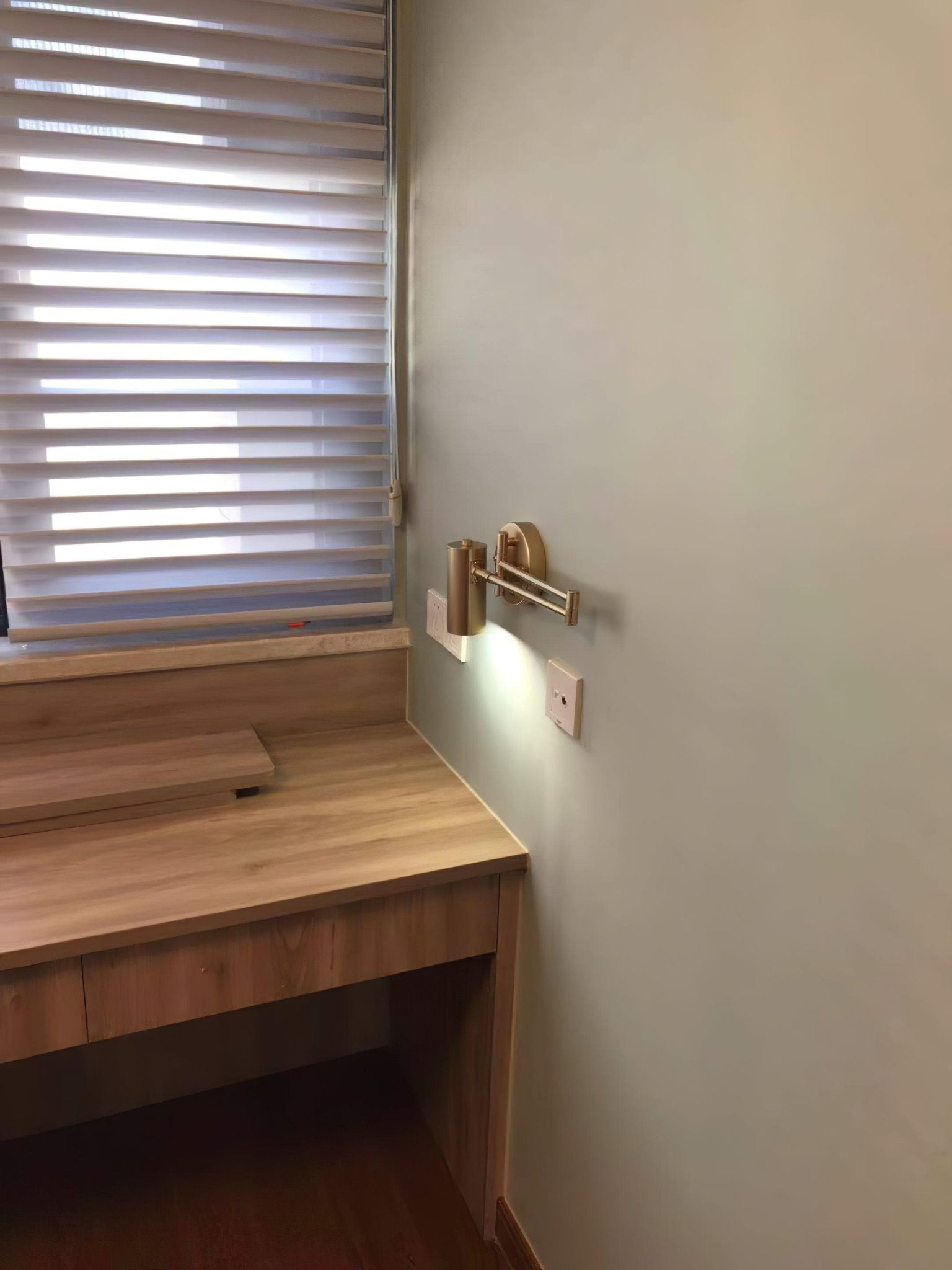 Swing Arm Wall Sconce - Blowlighting