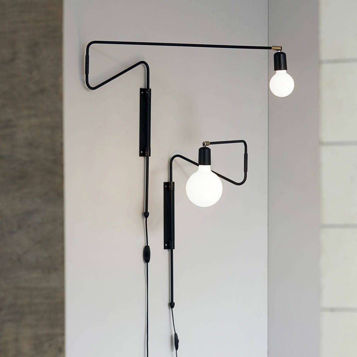 Swing Wall Lamp - Blowlighting