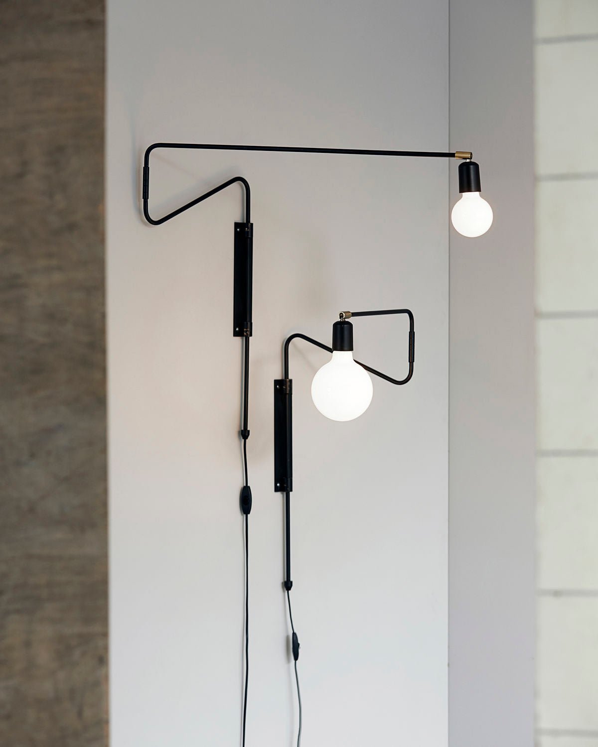 Swing Wall Lamp - Blowlighting