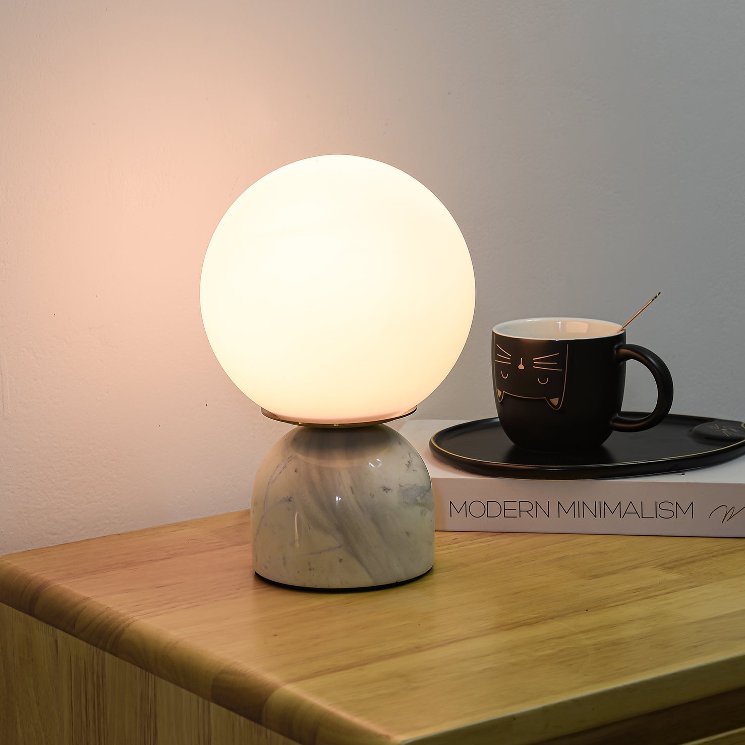 Sylas Marble Table Lamp - Blowlighting