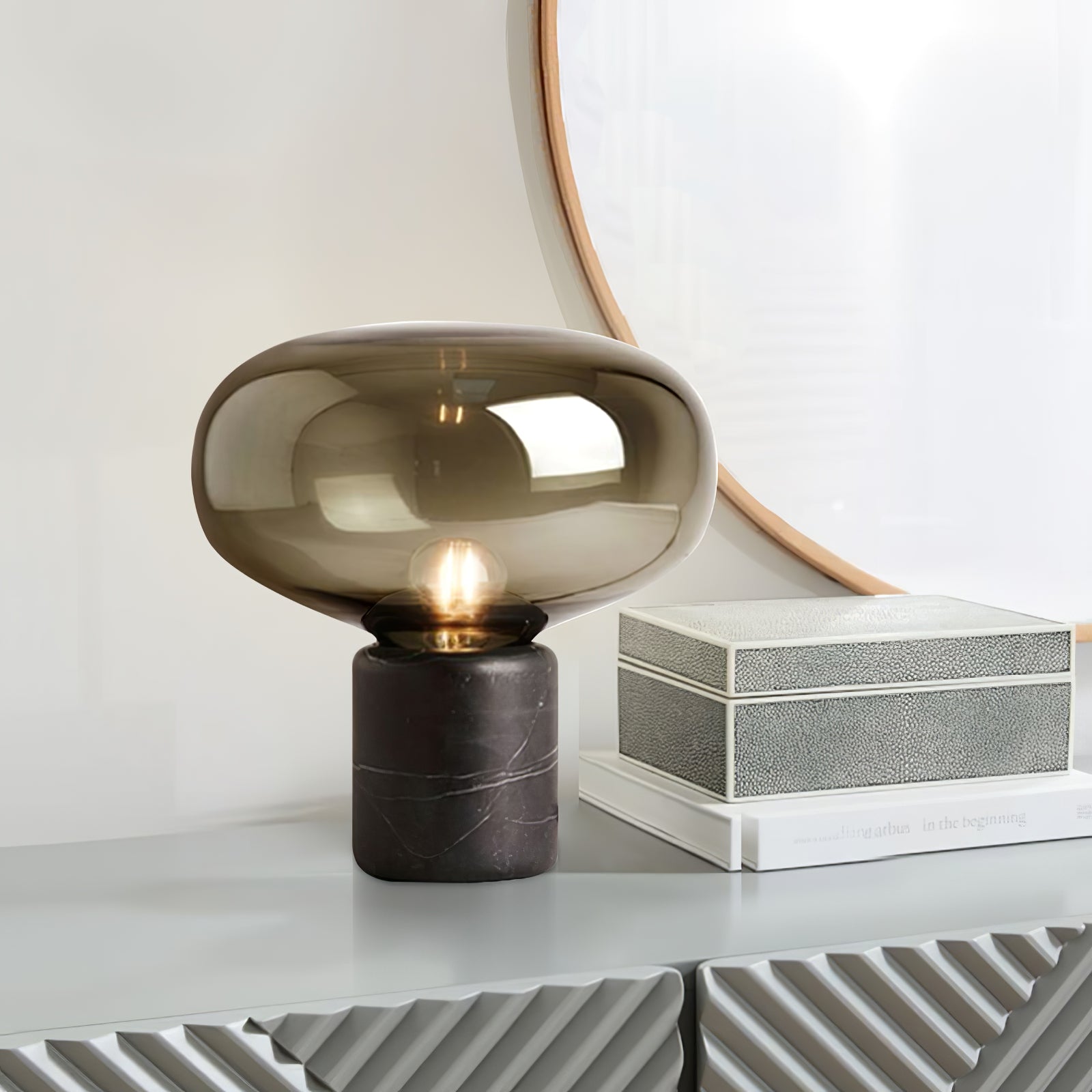 Sylvaine Table Lamp - Blowlighting