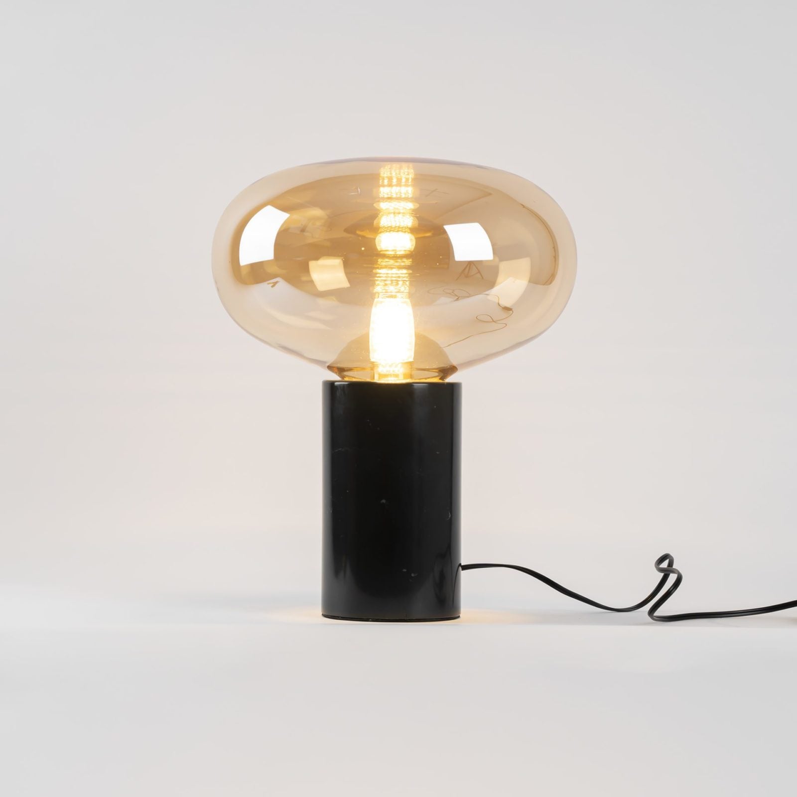 Sylvaine Table Lamp - Blowlighting