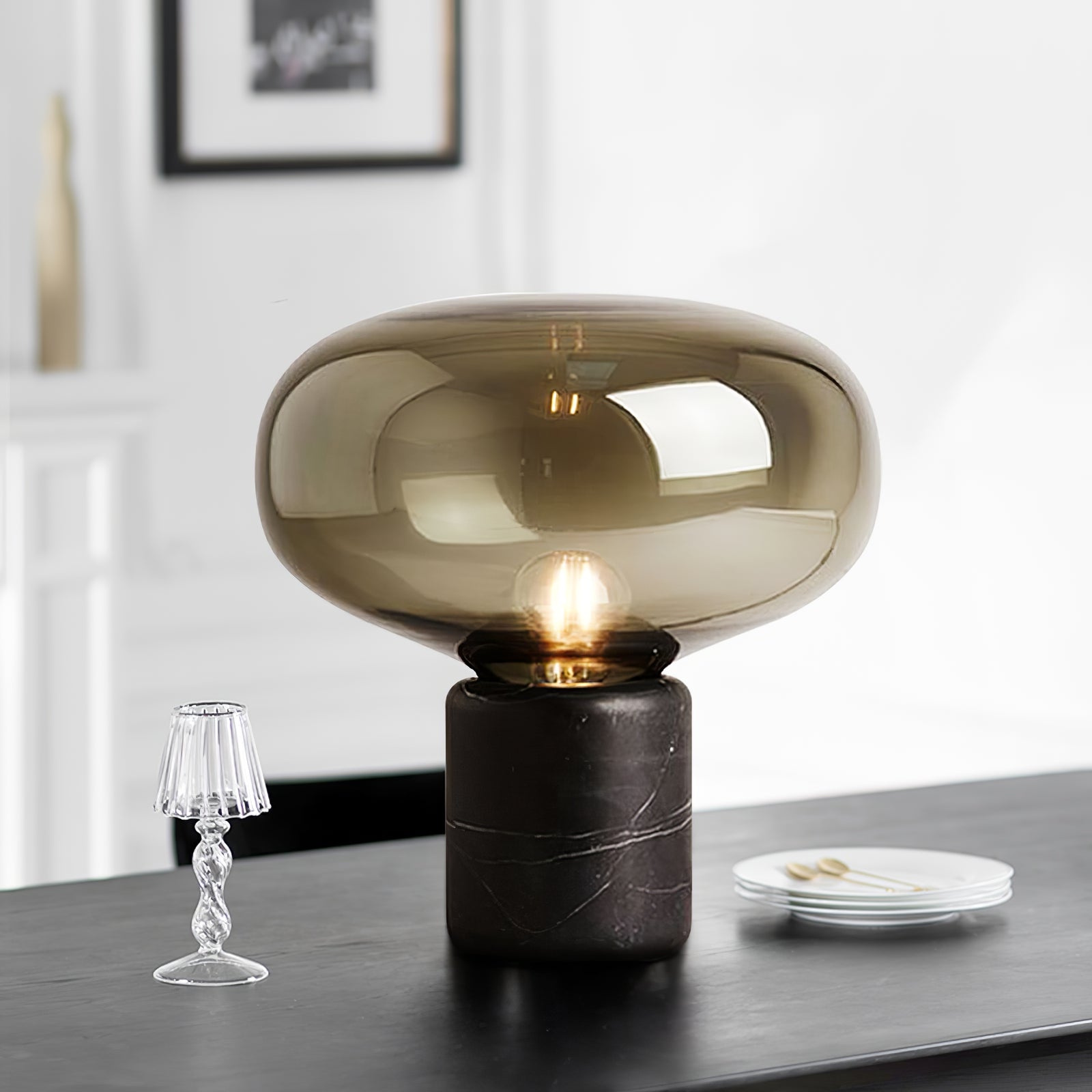 Sylvaine Table Lamp - Blowlighting