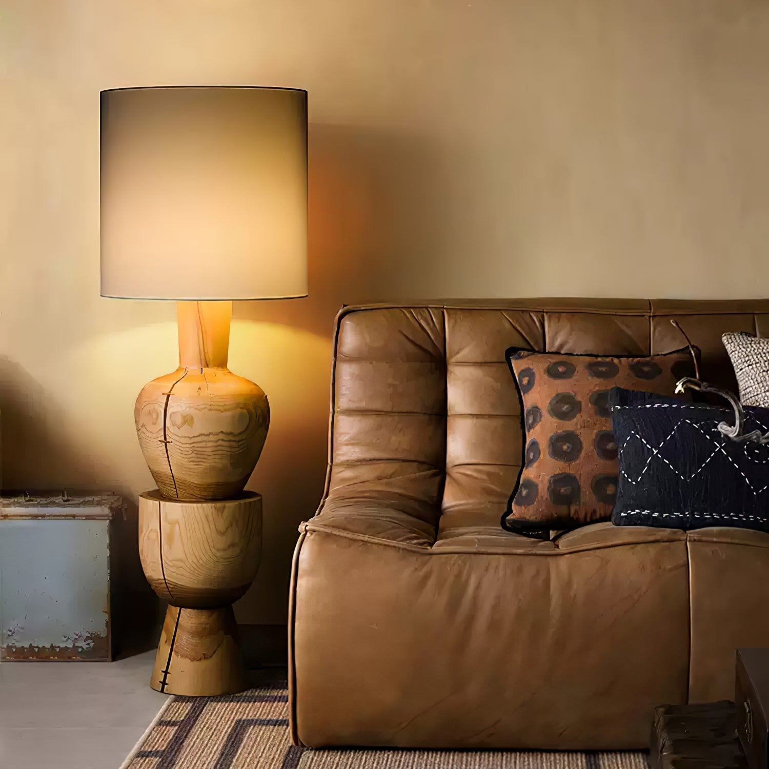 Ulvinir Wooden Table Lamp - Blowlighting