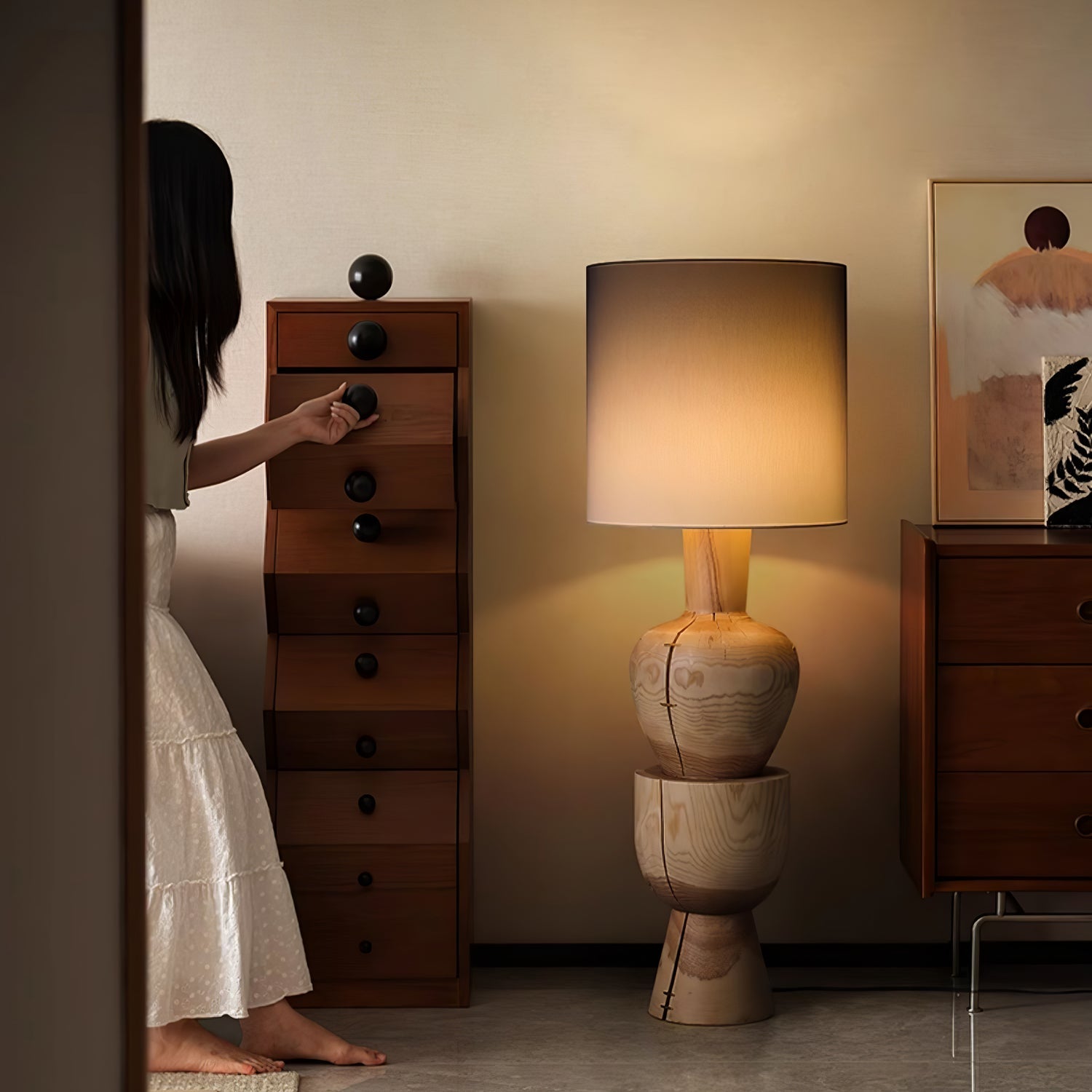 Ulvinir Wooden Table Lamp - Blowlighting