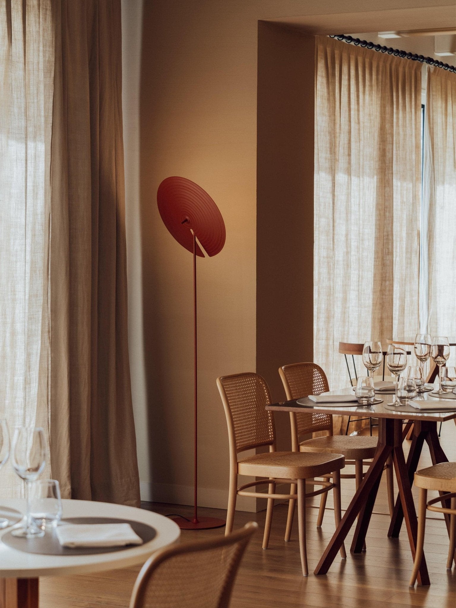 Symphony Floor Lamp - Blowlighting
