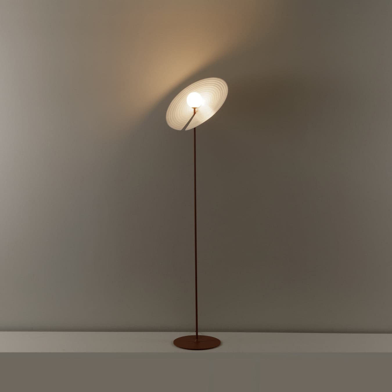 Symphony Floor Lamp - Blowlighting