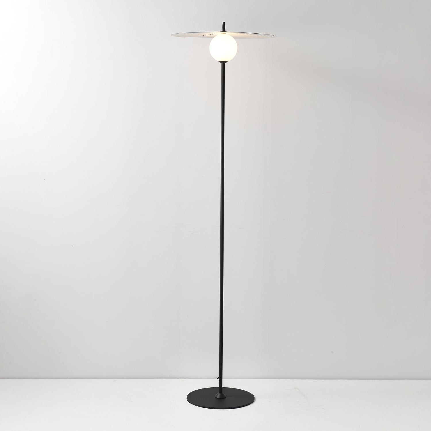 Symphony Floor Lamp - Blowlighting