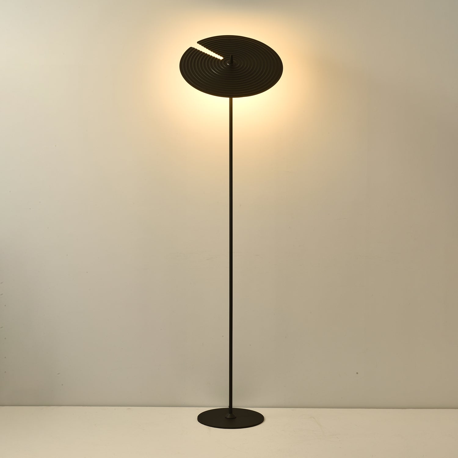 Symphony Floor Lamp - Blowlighting
