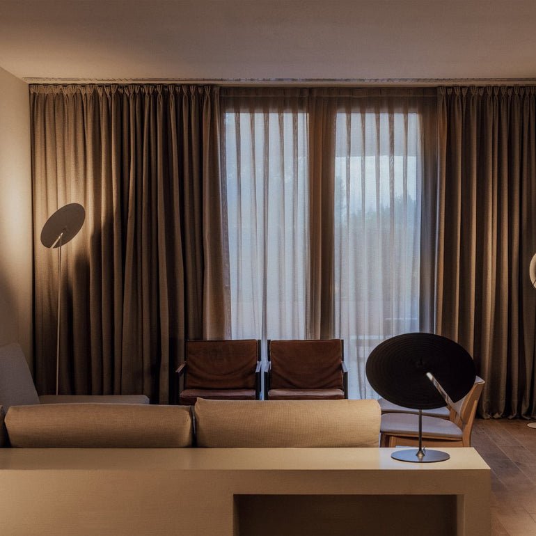 Symphony Table Lamp - Blowlighting