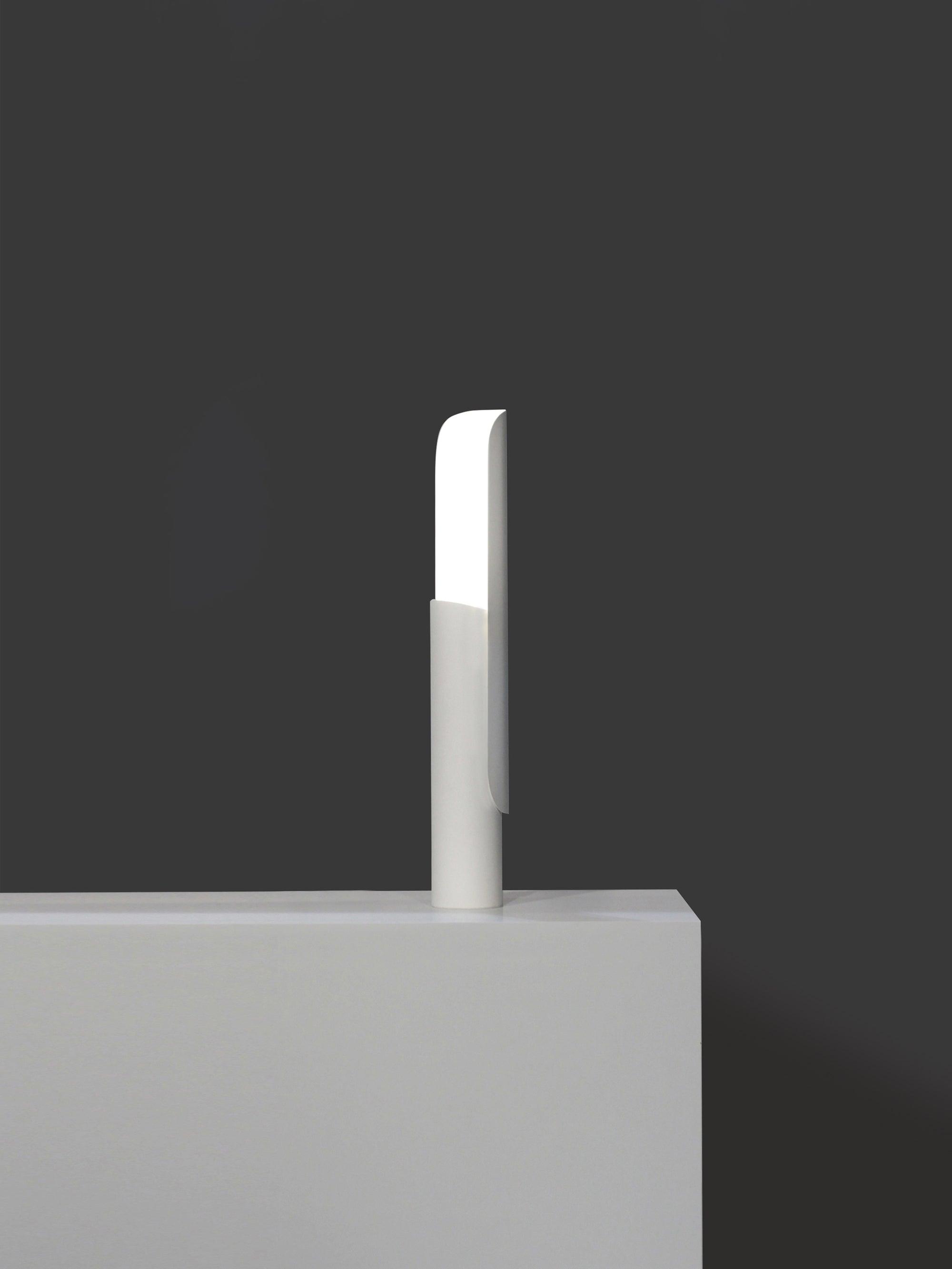 T-Table Lamp - Blowlighting