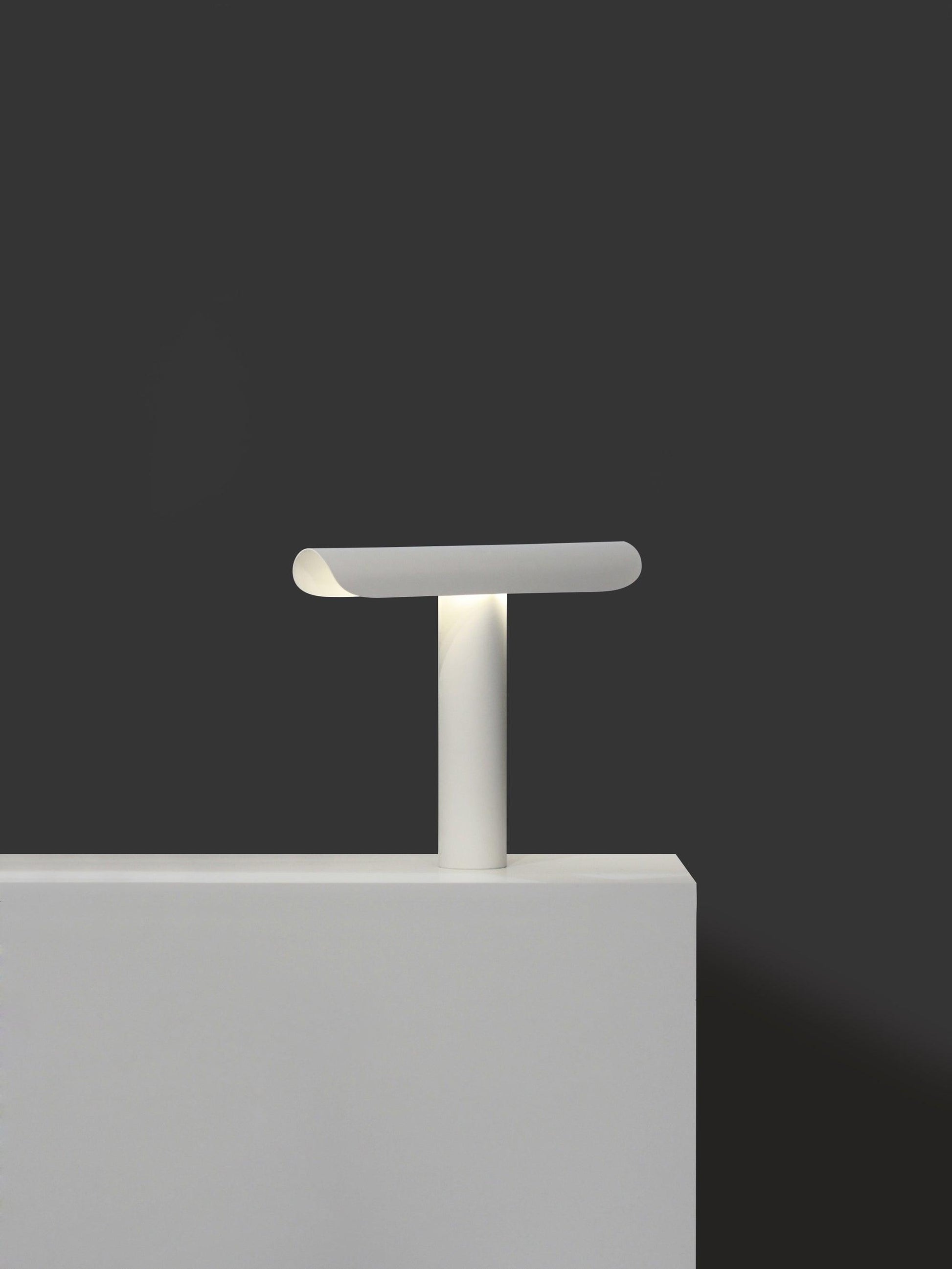 T-Table Lamp - Blowlighting