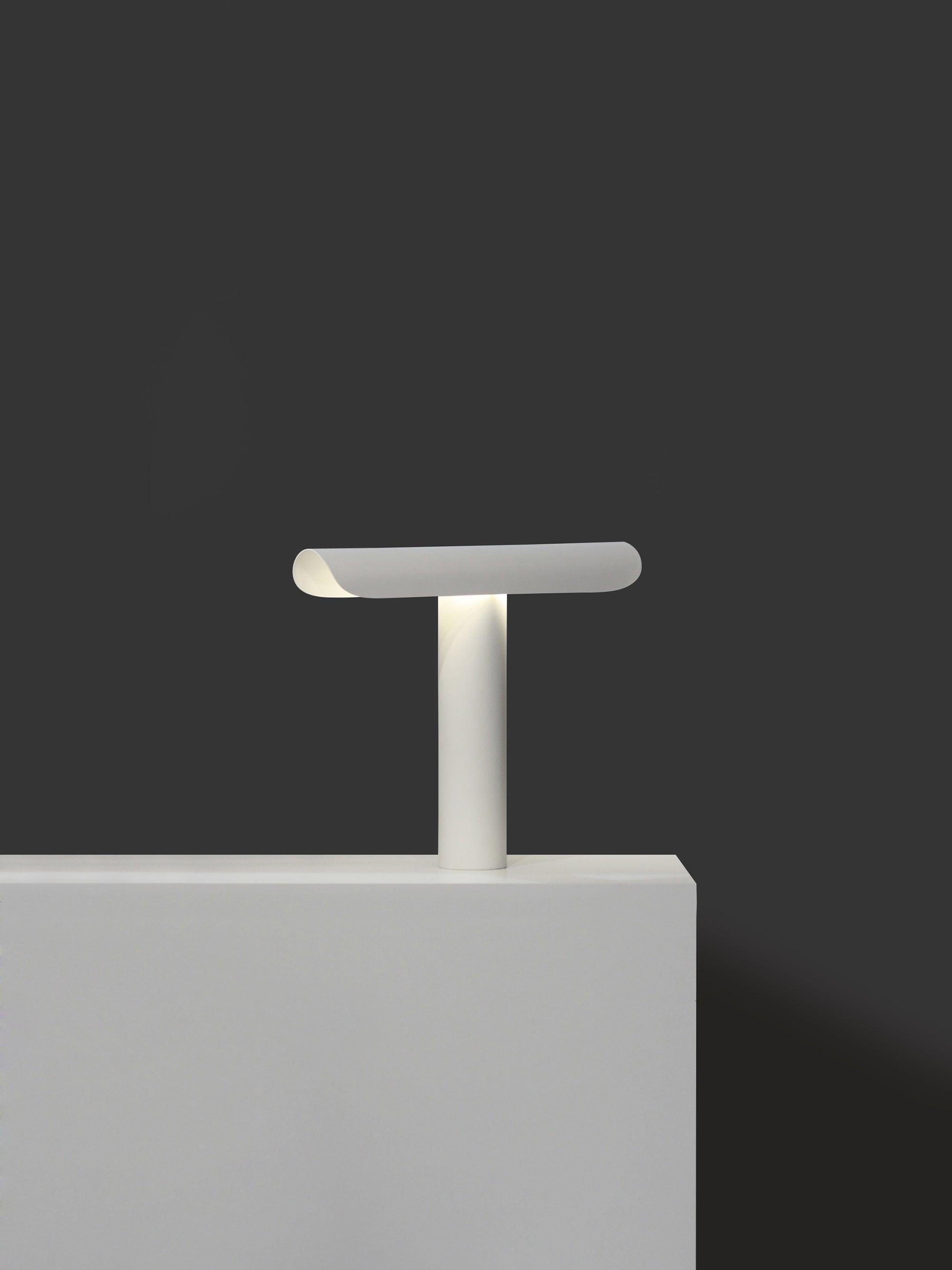 T-Table Lamp - Blowlighting