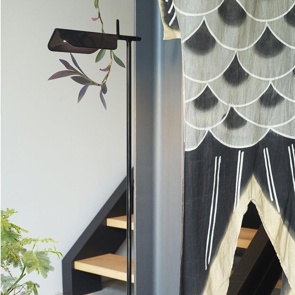 Pivot Ease Floor Lamp - Blowlighting