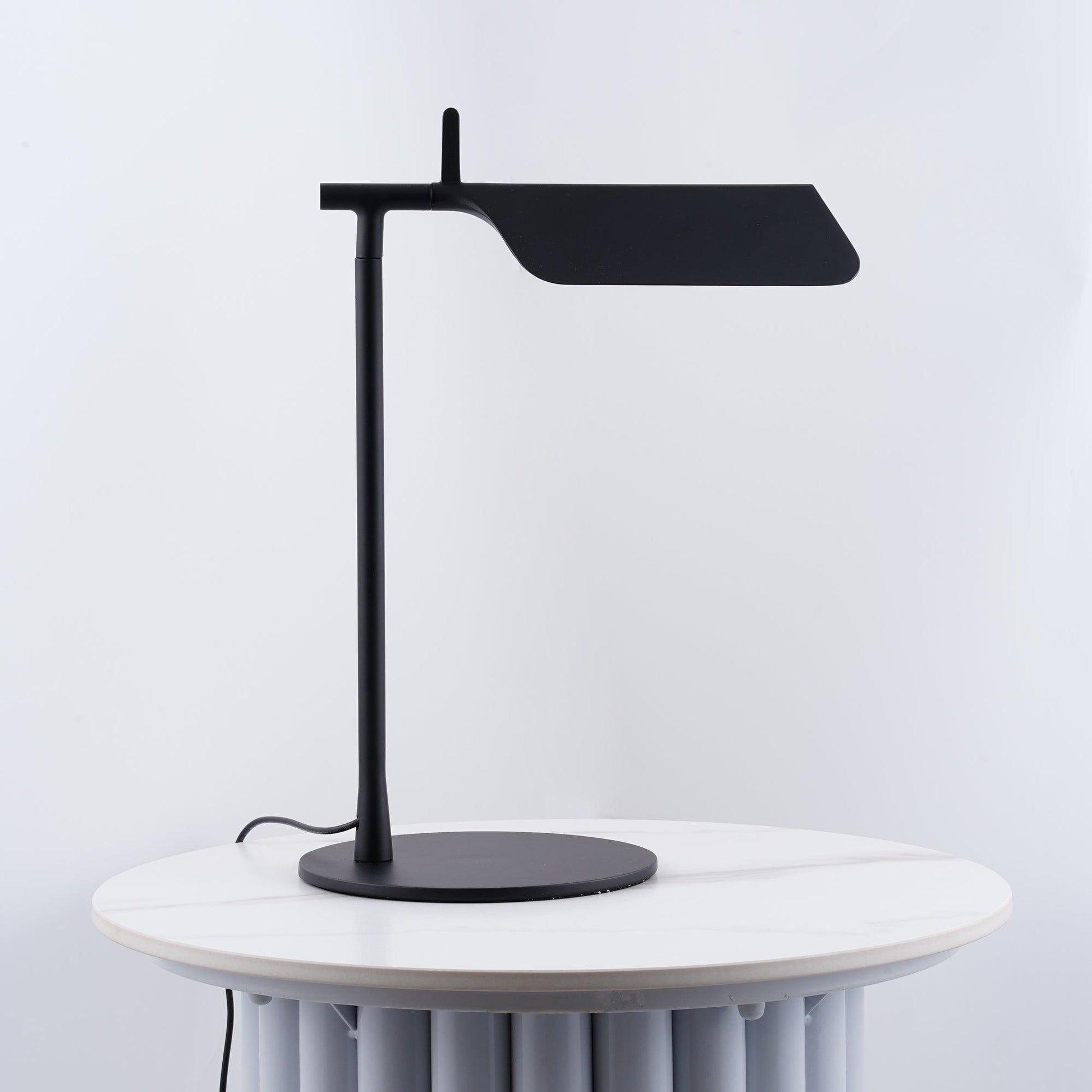 Pivot Ease Table Lamp - Blowlighting