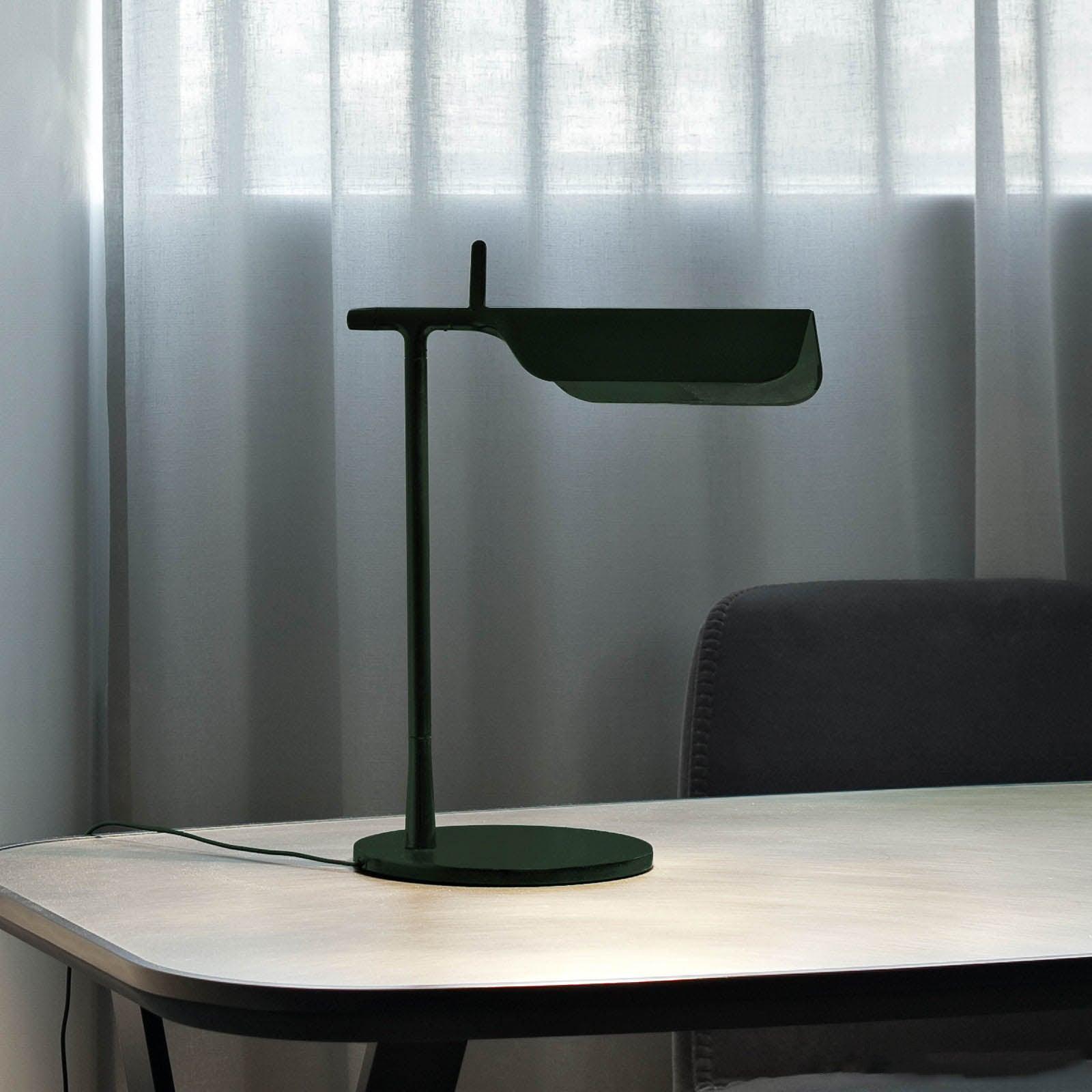 Pivot Ease Table Lamp - Blowlighting